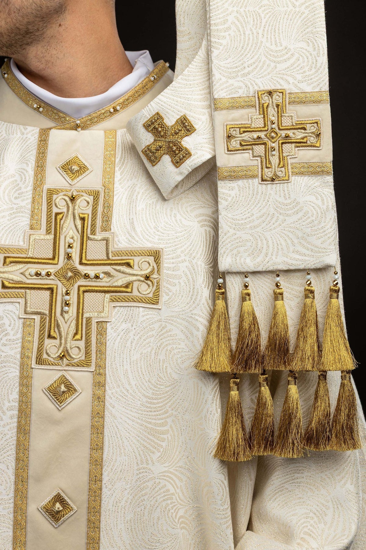 Chasuble avec pierres naturelles, Handmade 7012