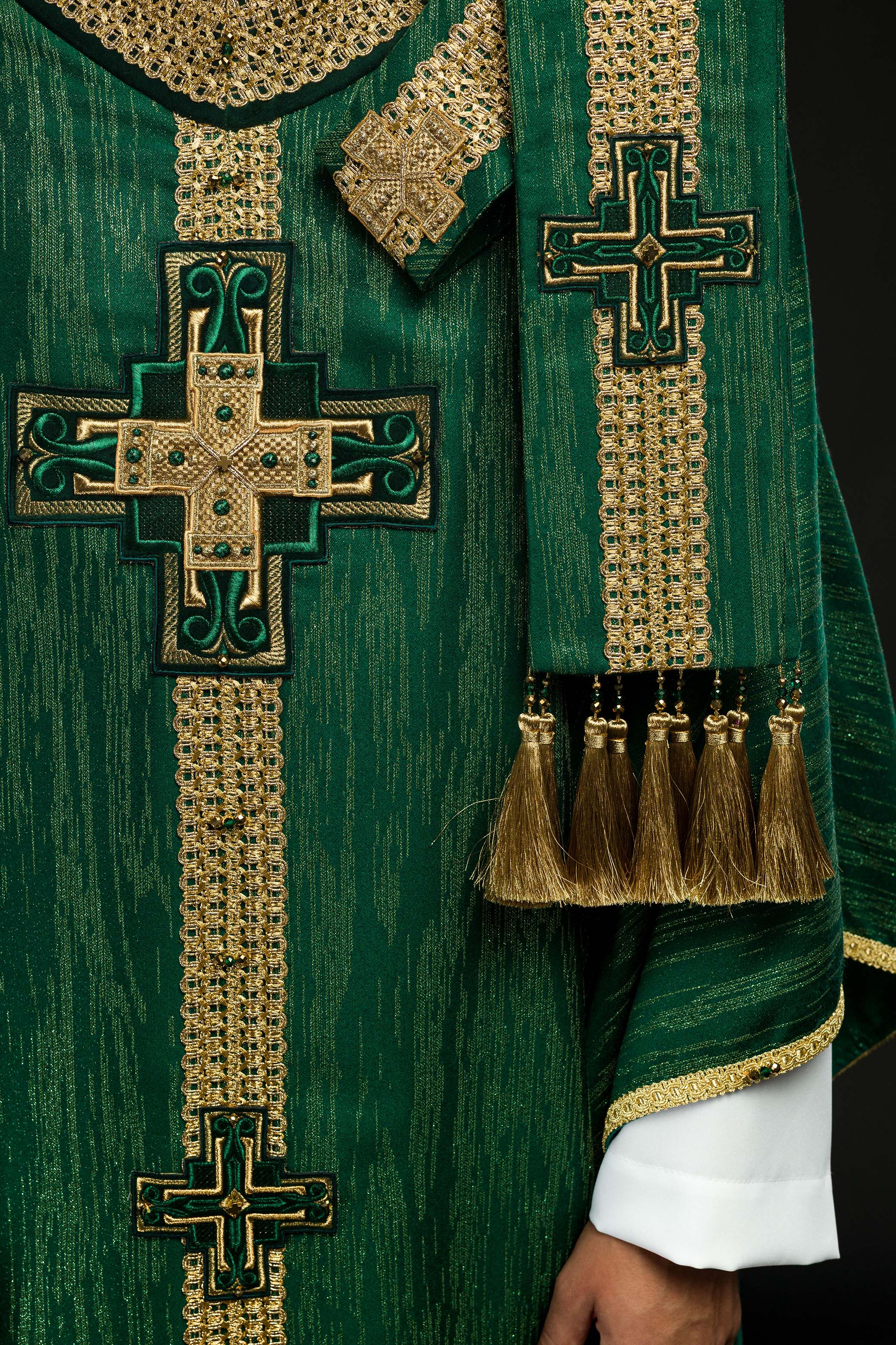 Chasuble faite à la main avec pierres naturelles Handmade 7015 Vert