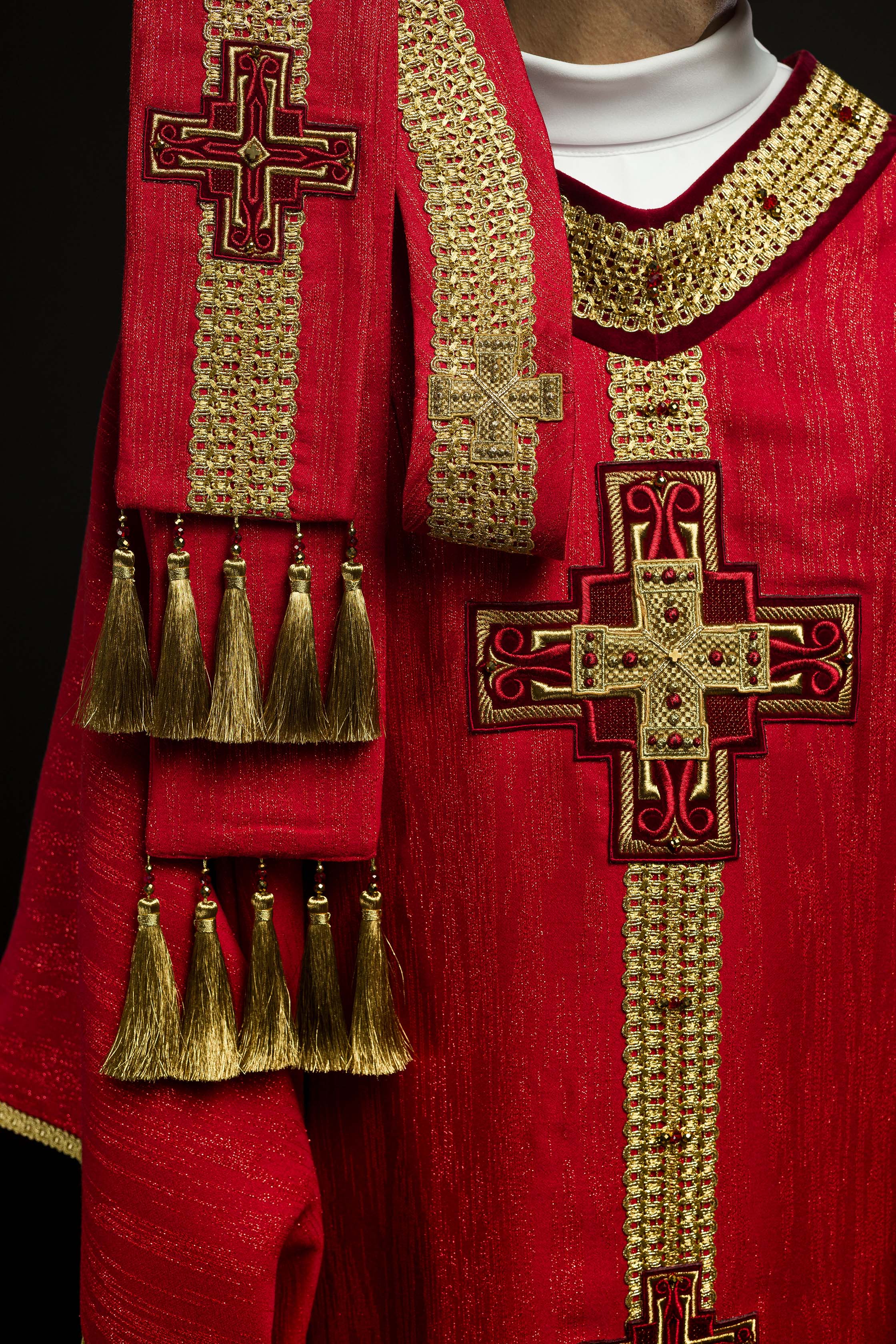 Chasuble faite à la main avec pierres naturelles Handmade 7015 Rouge