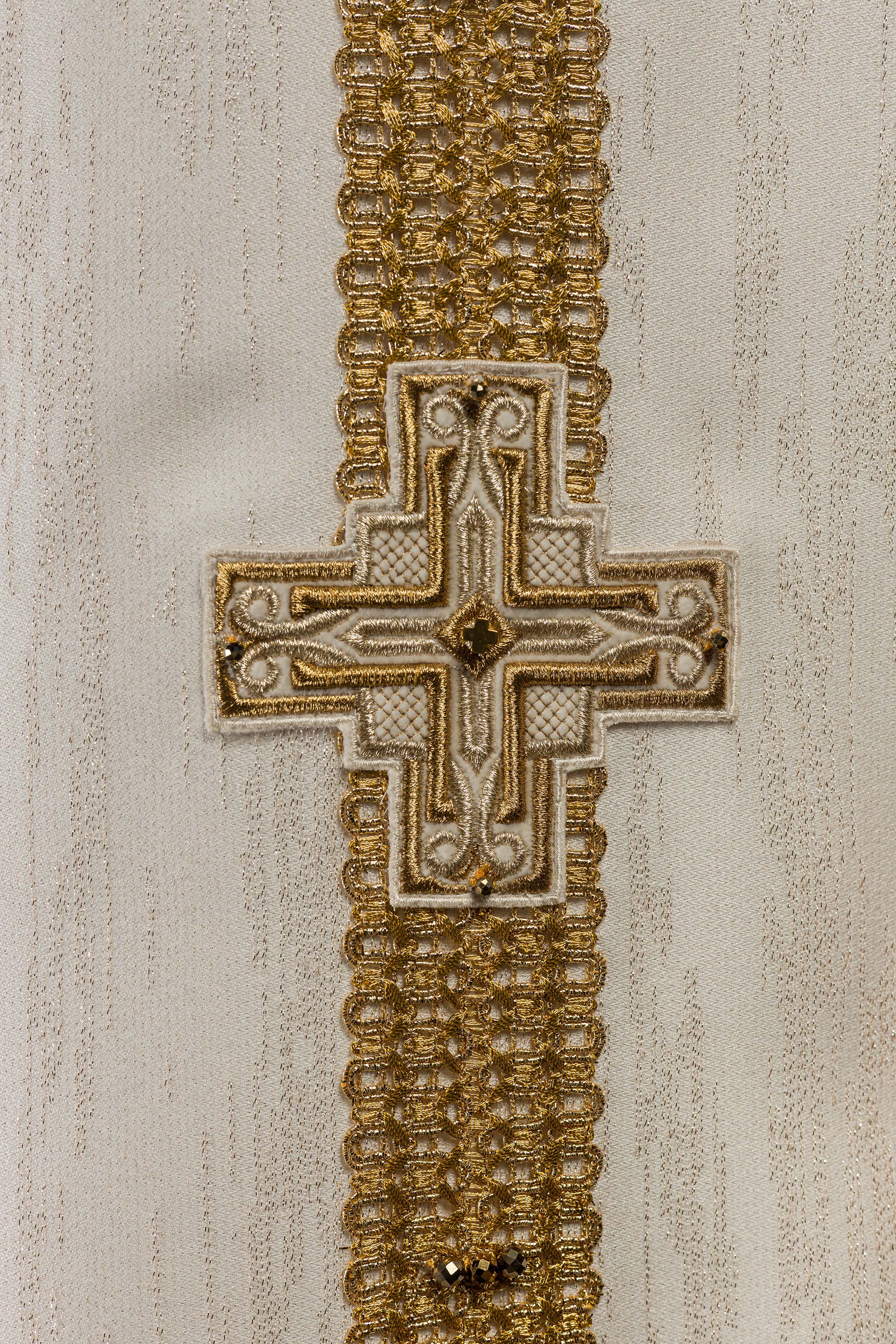 Chasuble faite à la main avec pierres naturelles Handmade 7015 Écru