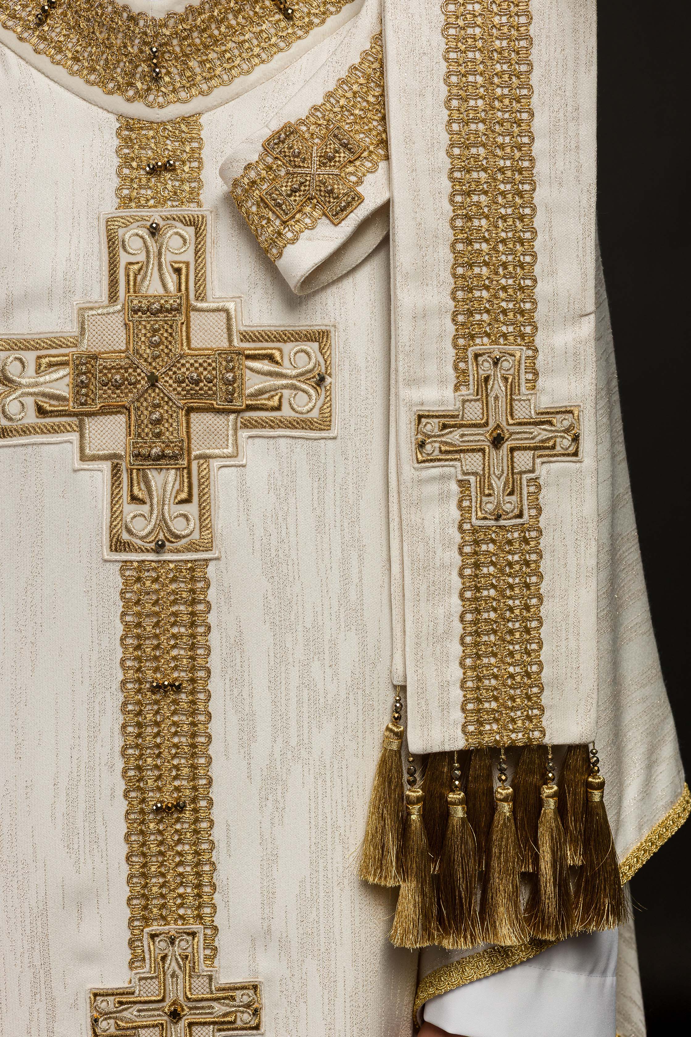 Chasuble faite à la main avec pierres naturelles Handmade 7015 Écru