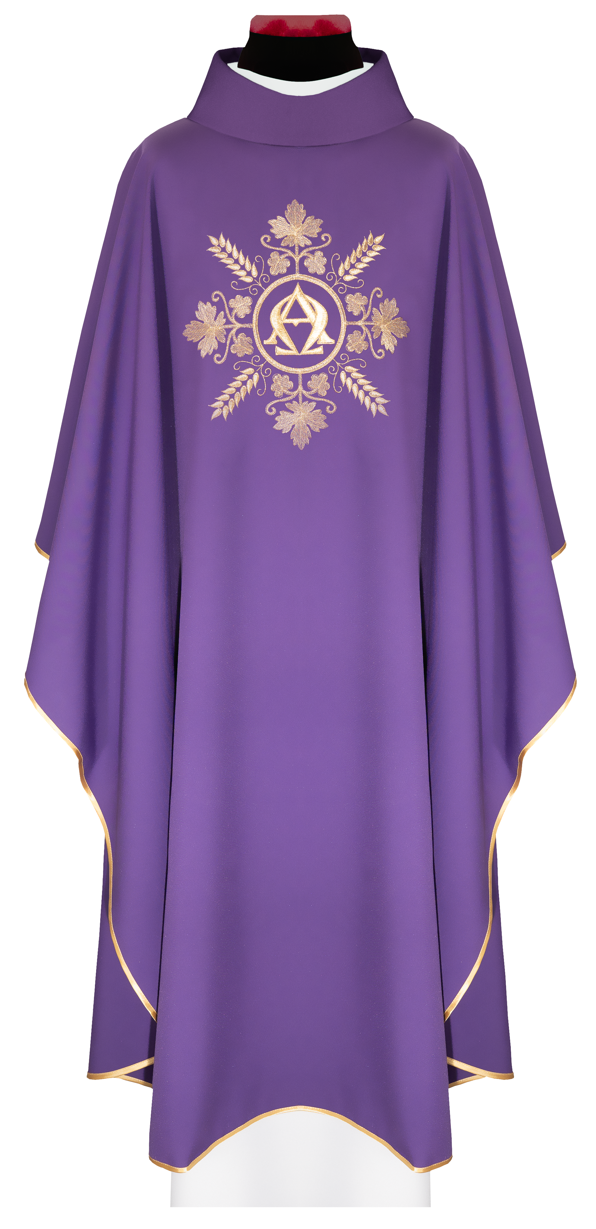 Chasuble violet brodé avec le motif Alpha et Oméga et des épis de blé