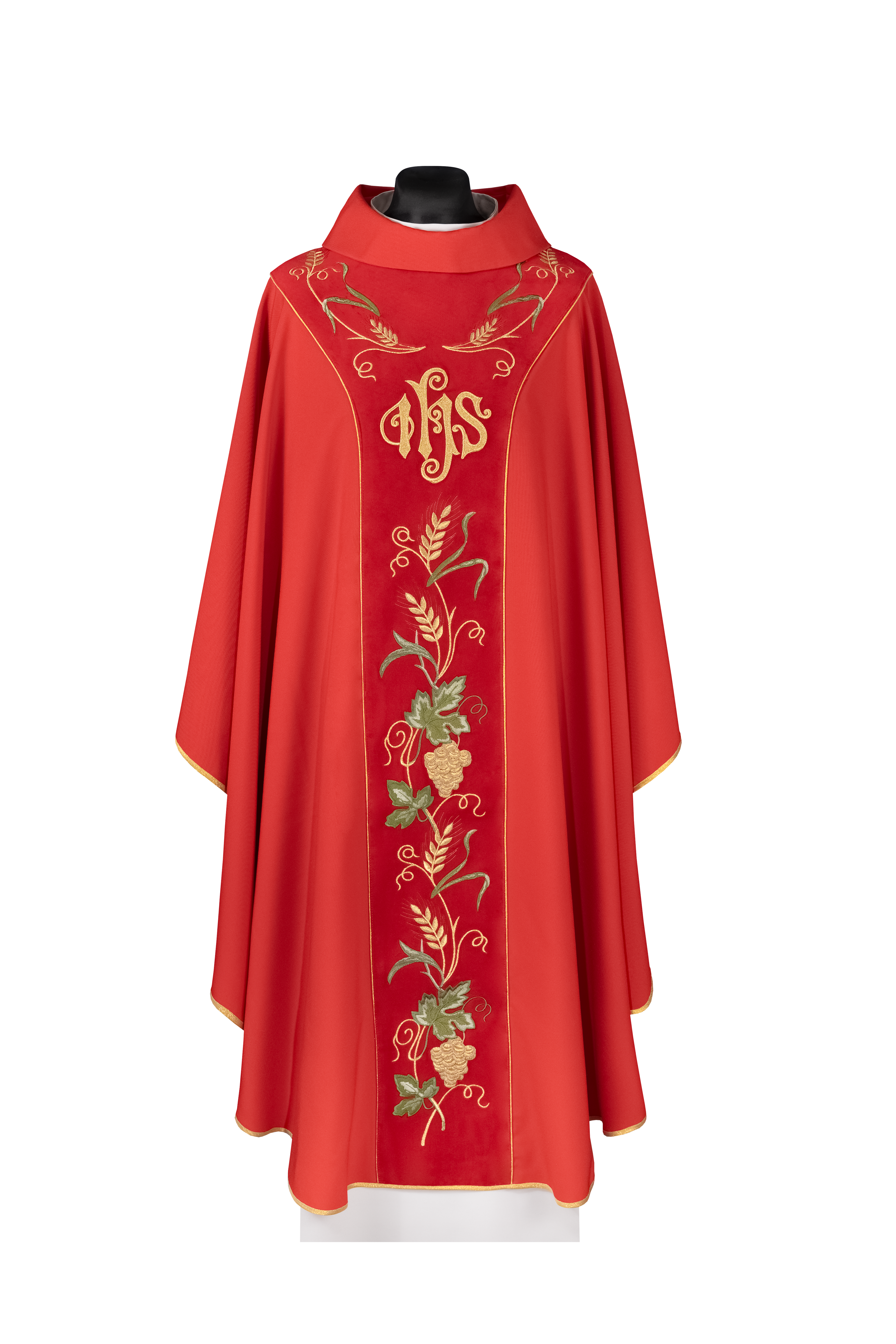 Chasuble avec bande en velours rouge et broderie IHS