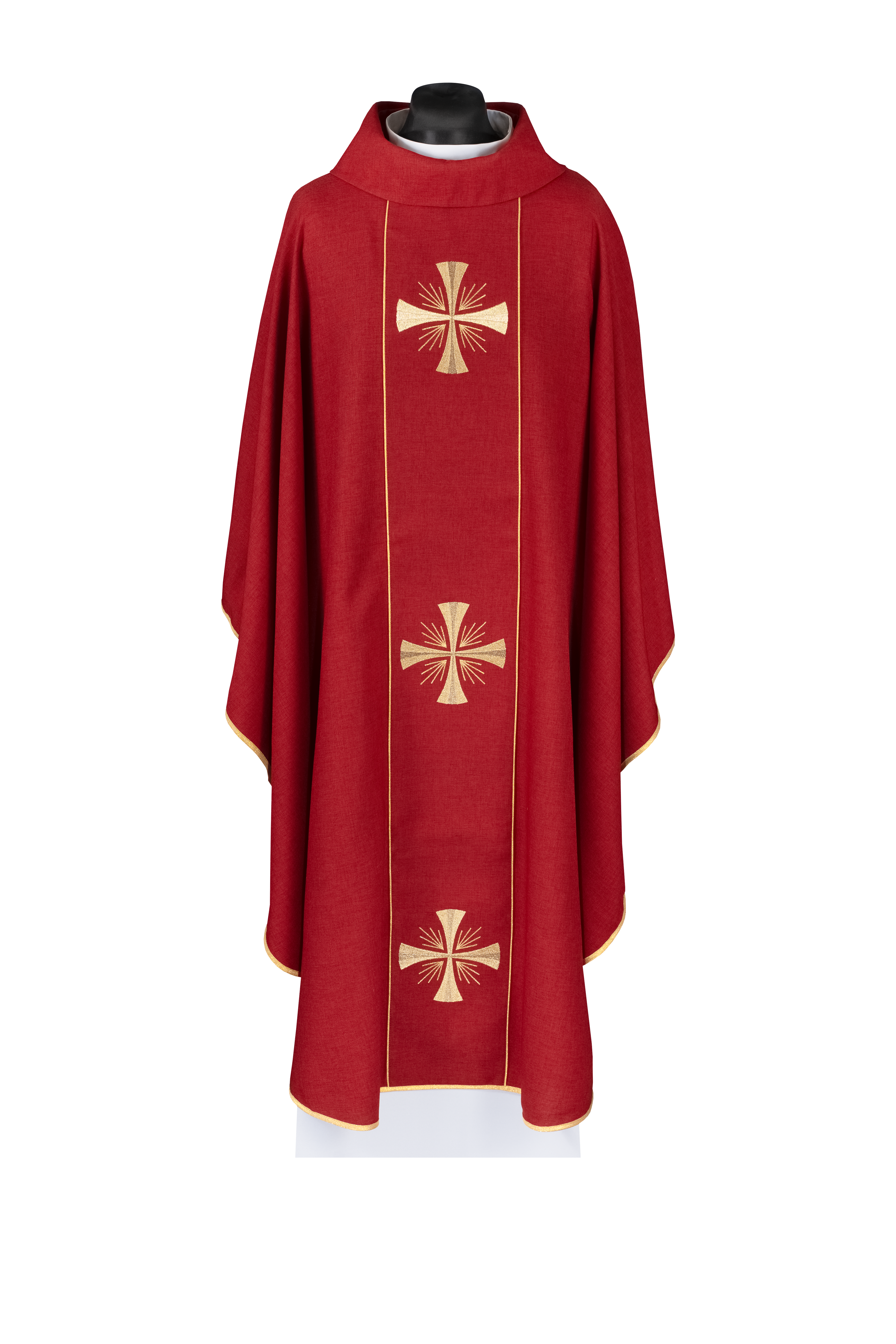 Chasuble avec bande rouge et broderie de croix