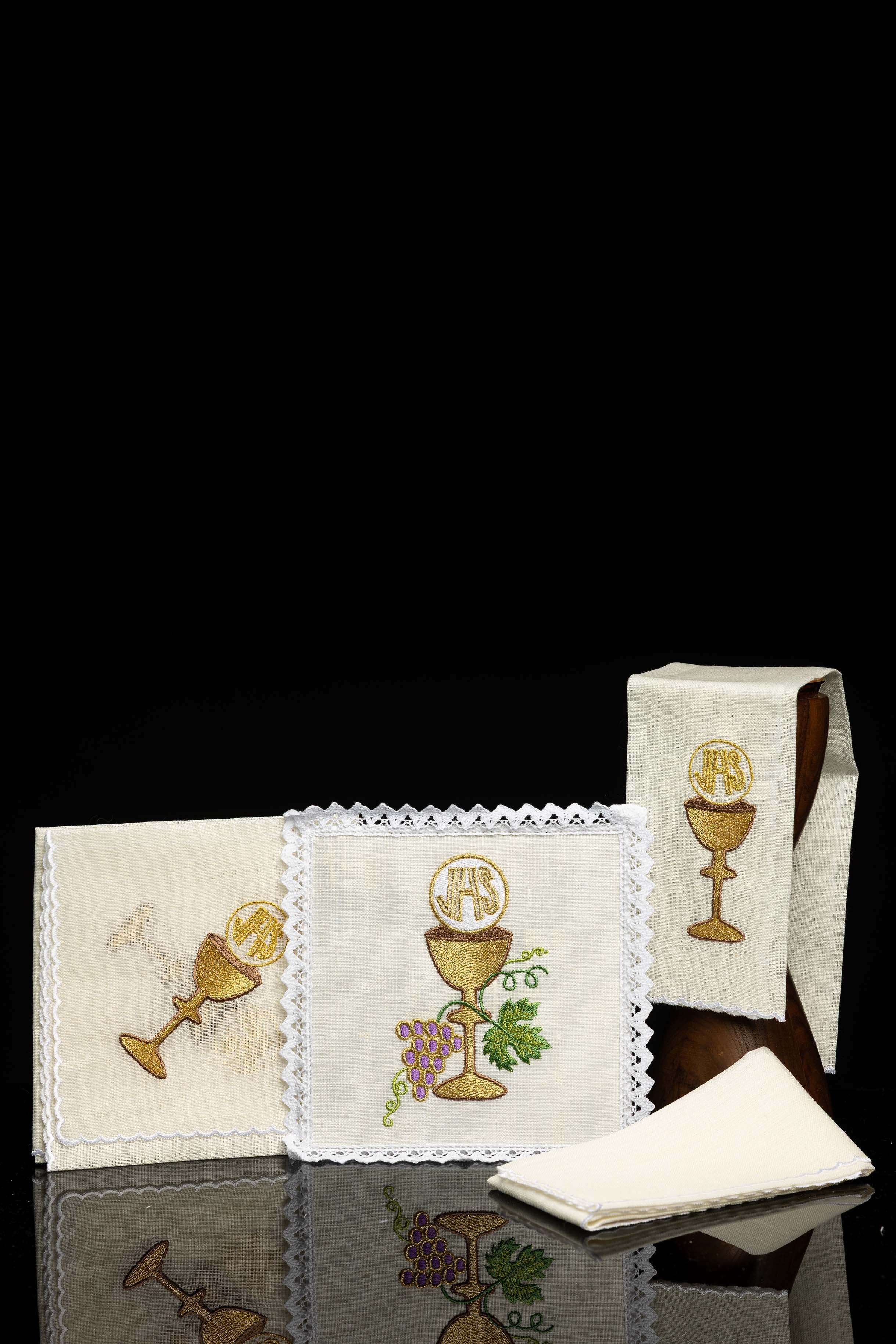 Sous-vêtements Chalice avec motif de calice brodé