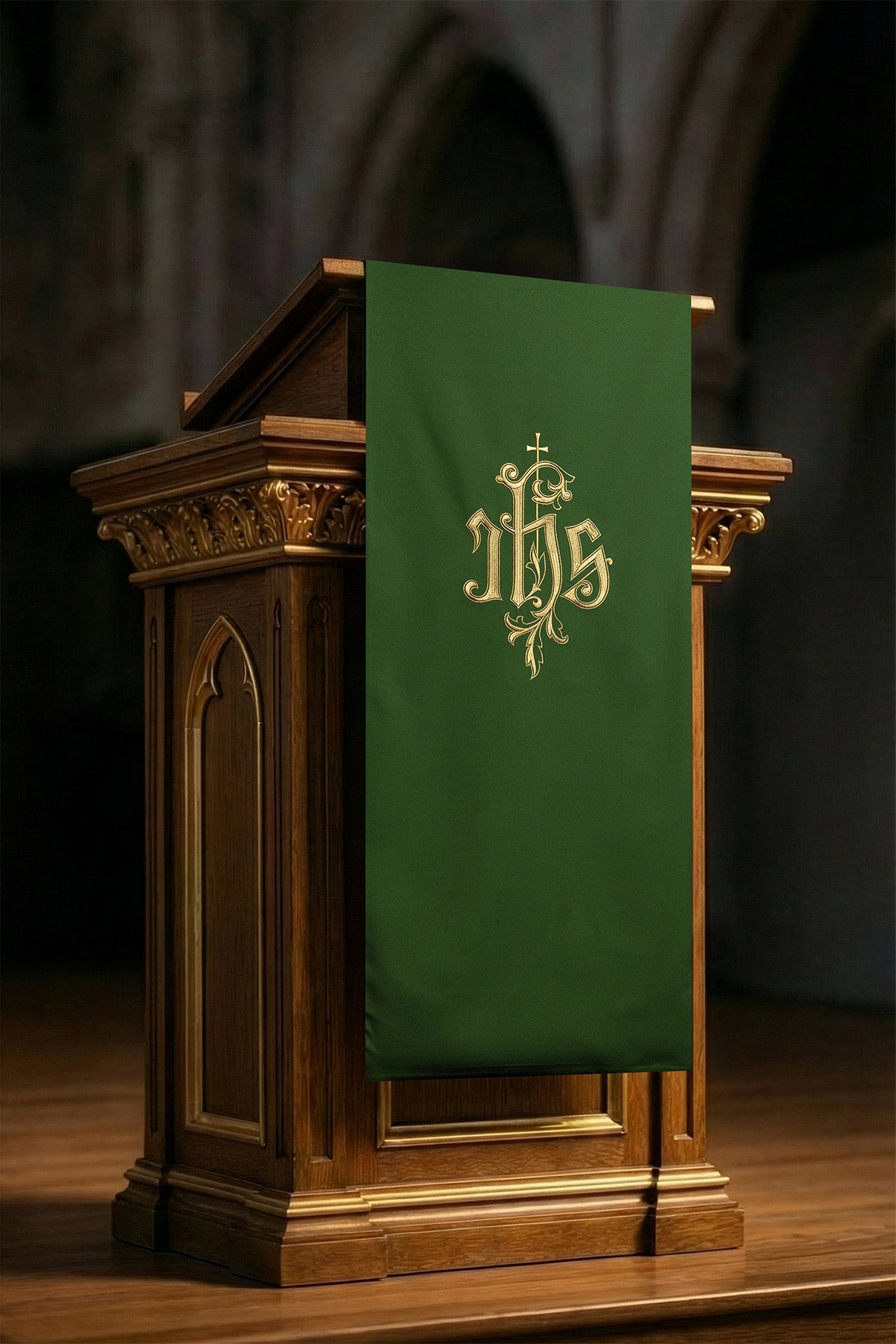 Vert voile de lutrin brodée avec le symbole IHS