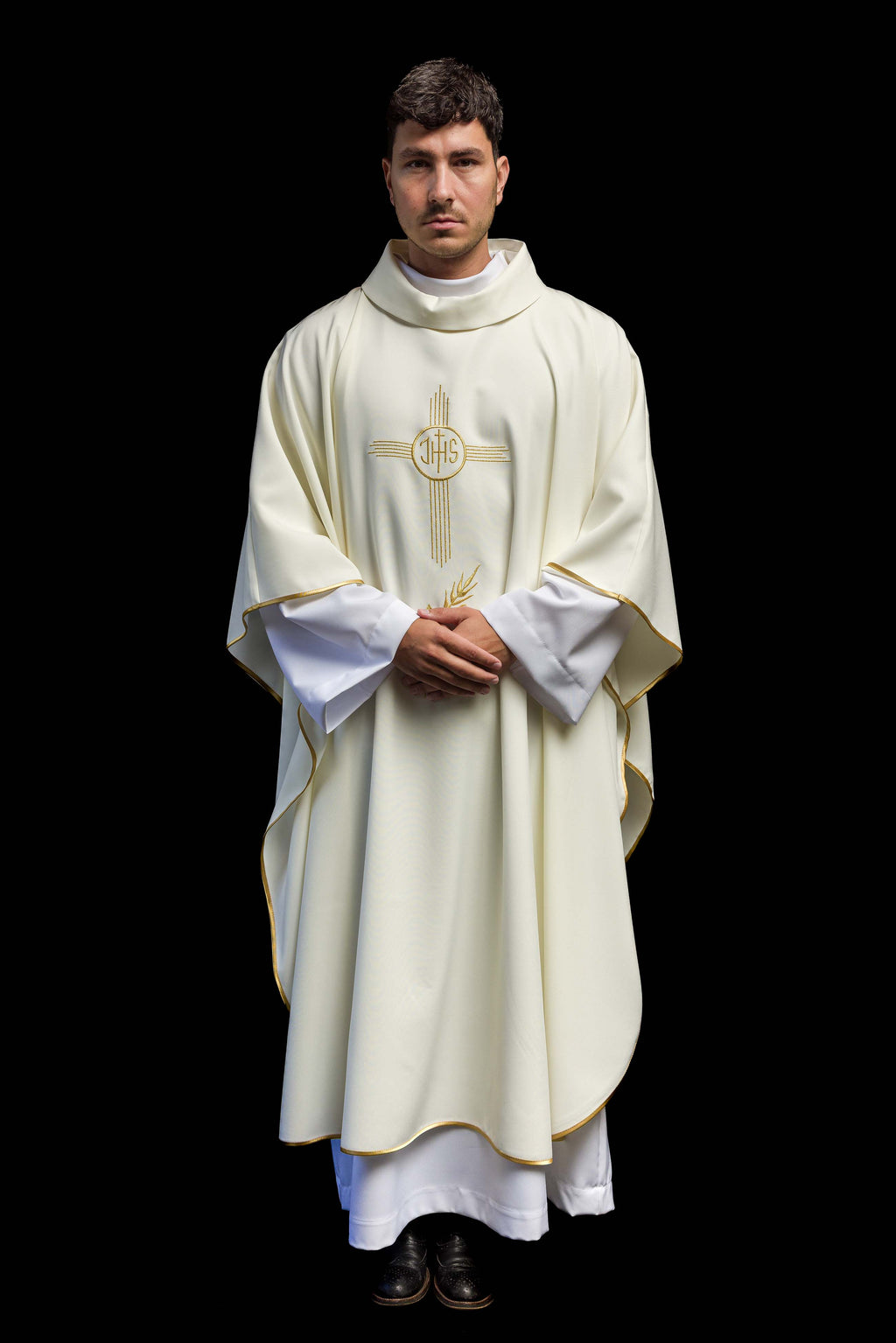 Chasuble avec broderie IHS en écru