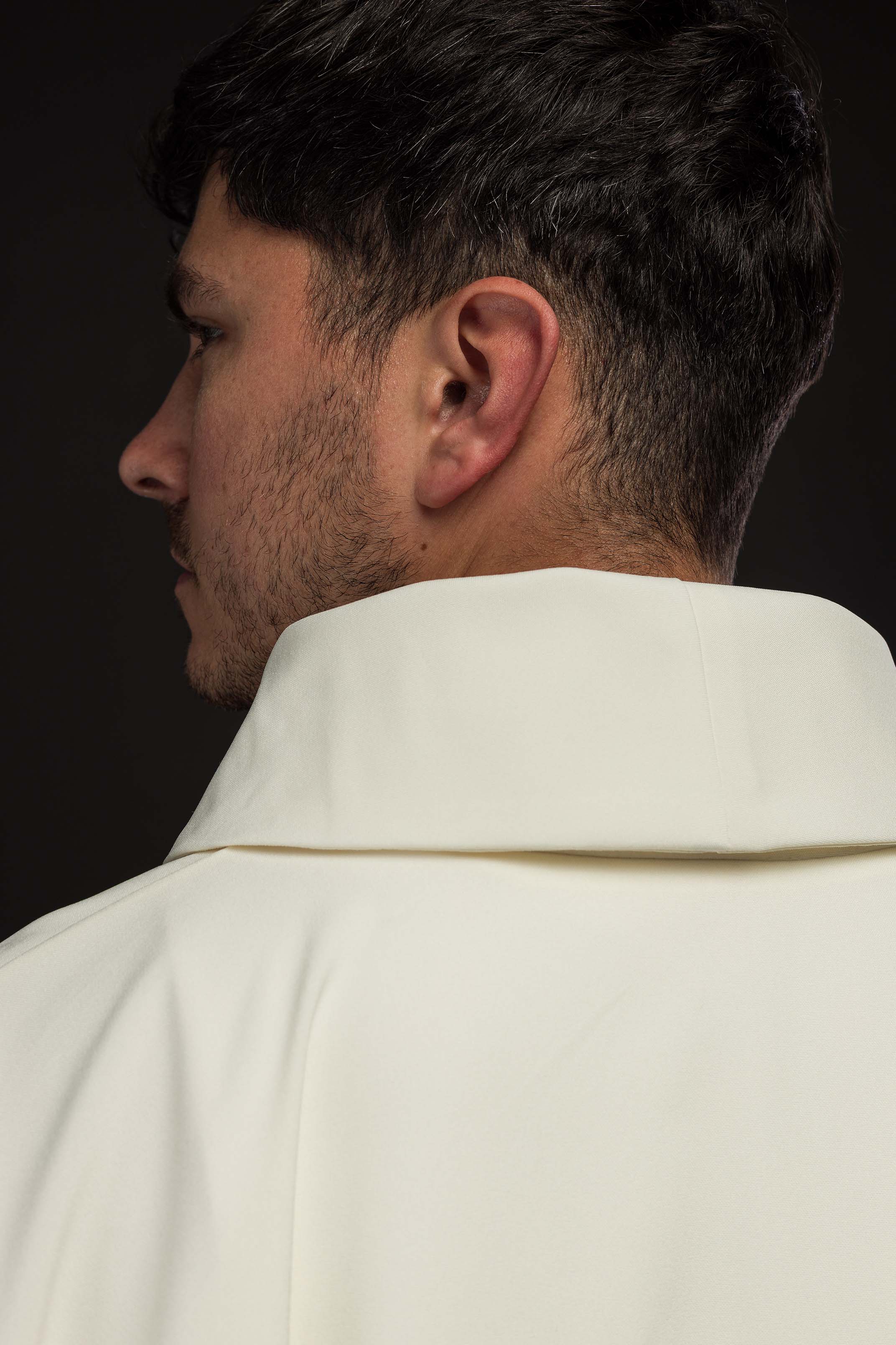 Chasuble brodée en écru