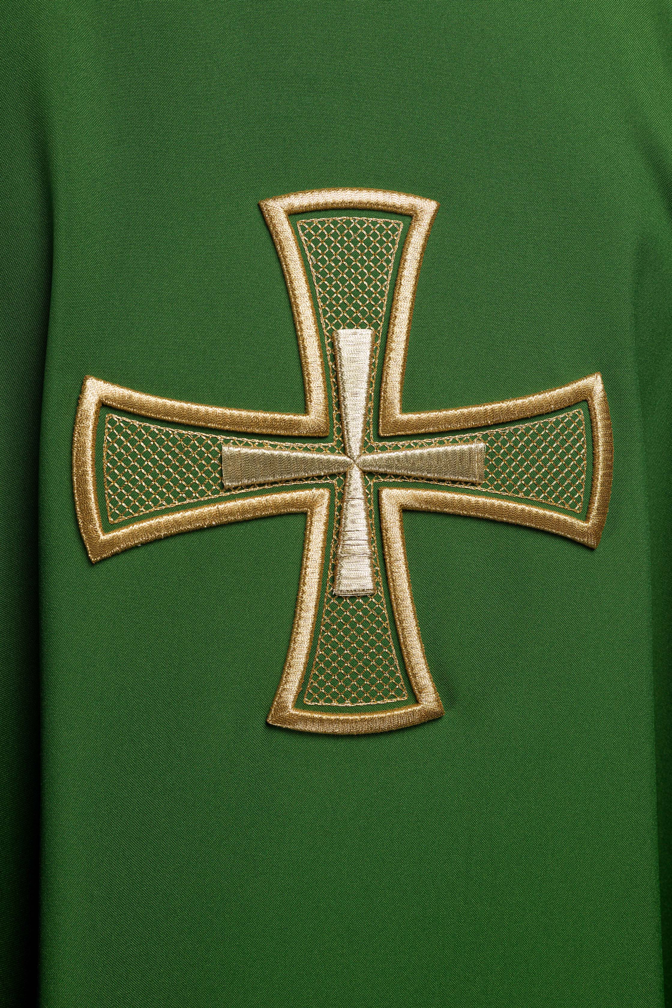 Chasuble brodée IHS Vert