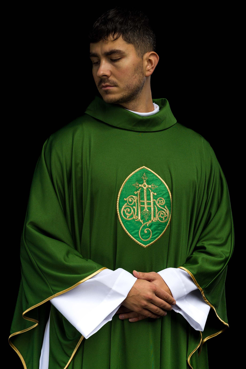 Ecru chasuble JHS en tissu léger SACROLITE