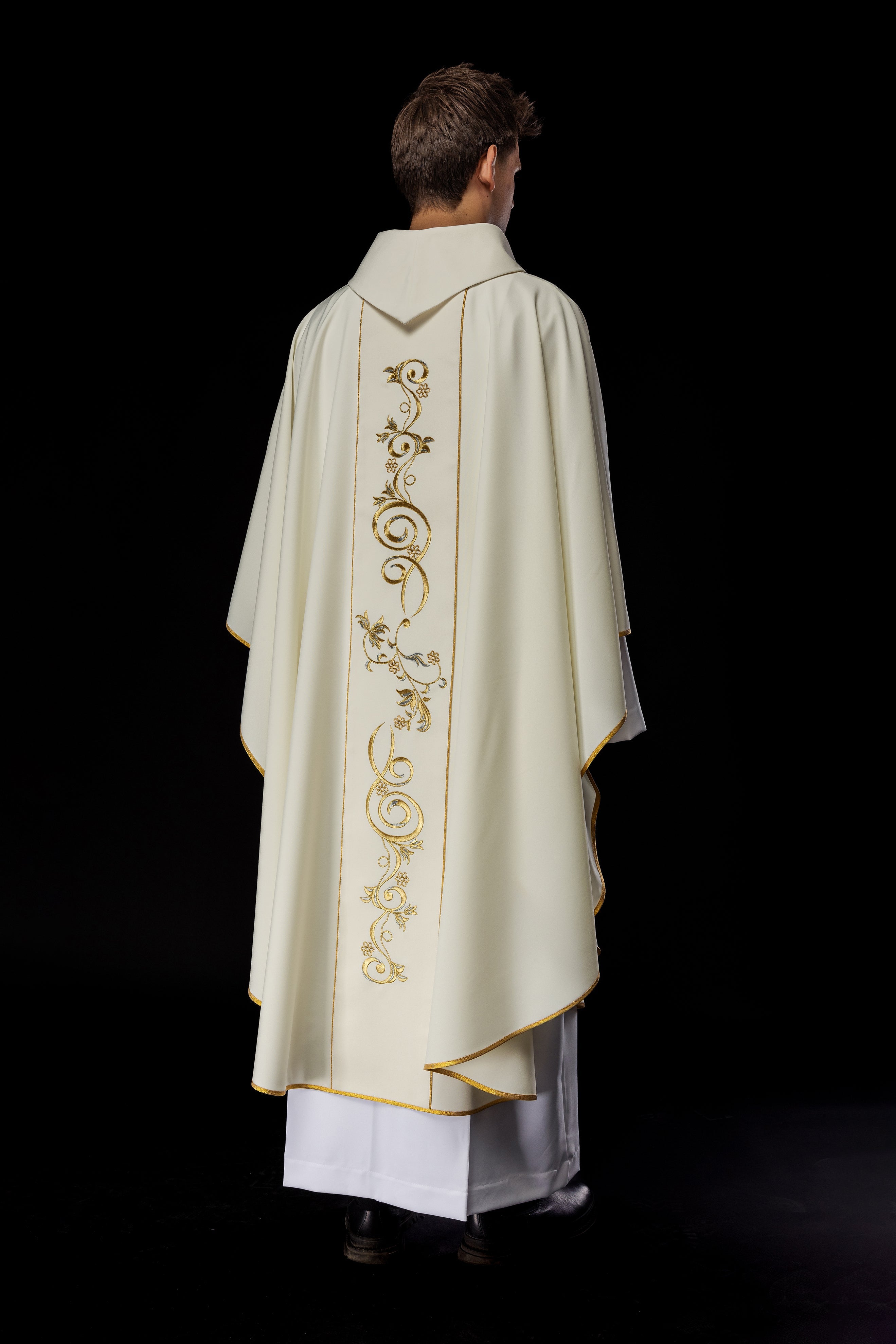 Chasuble brodée avec l'image de la Sainte Famille pour Noël