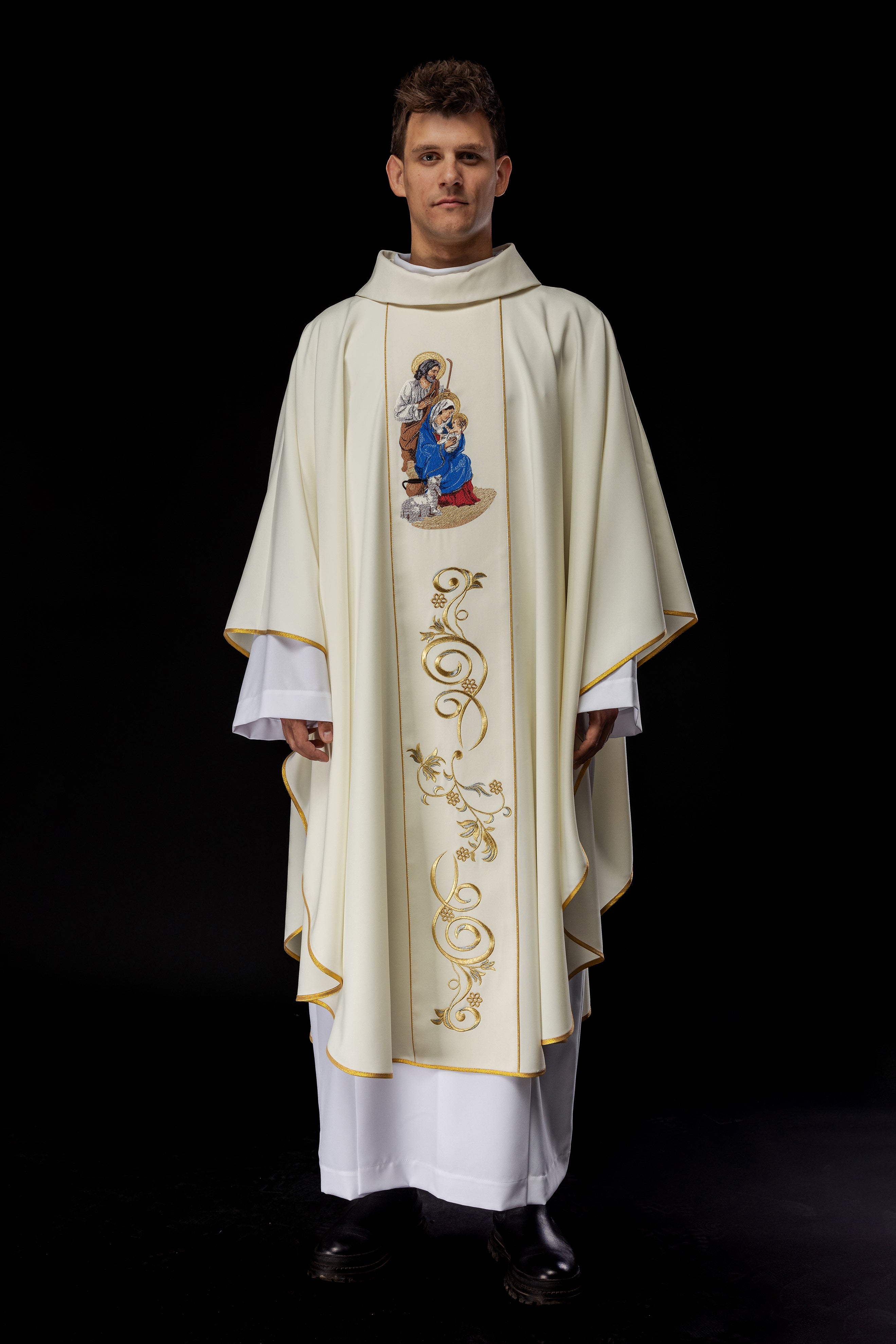 Chasuble brodée avec l'image de la Sainte Famille pour Noël