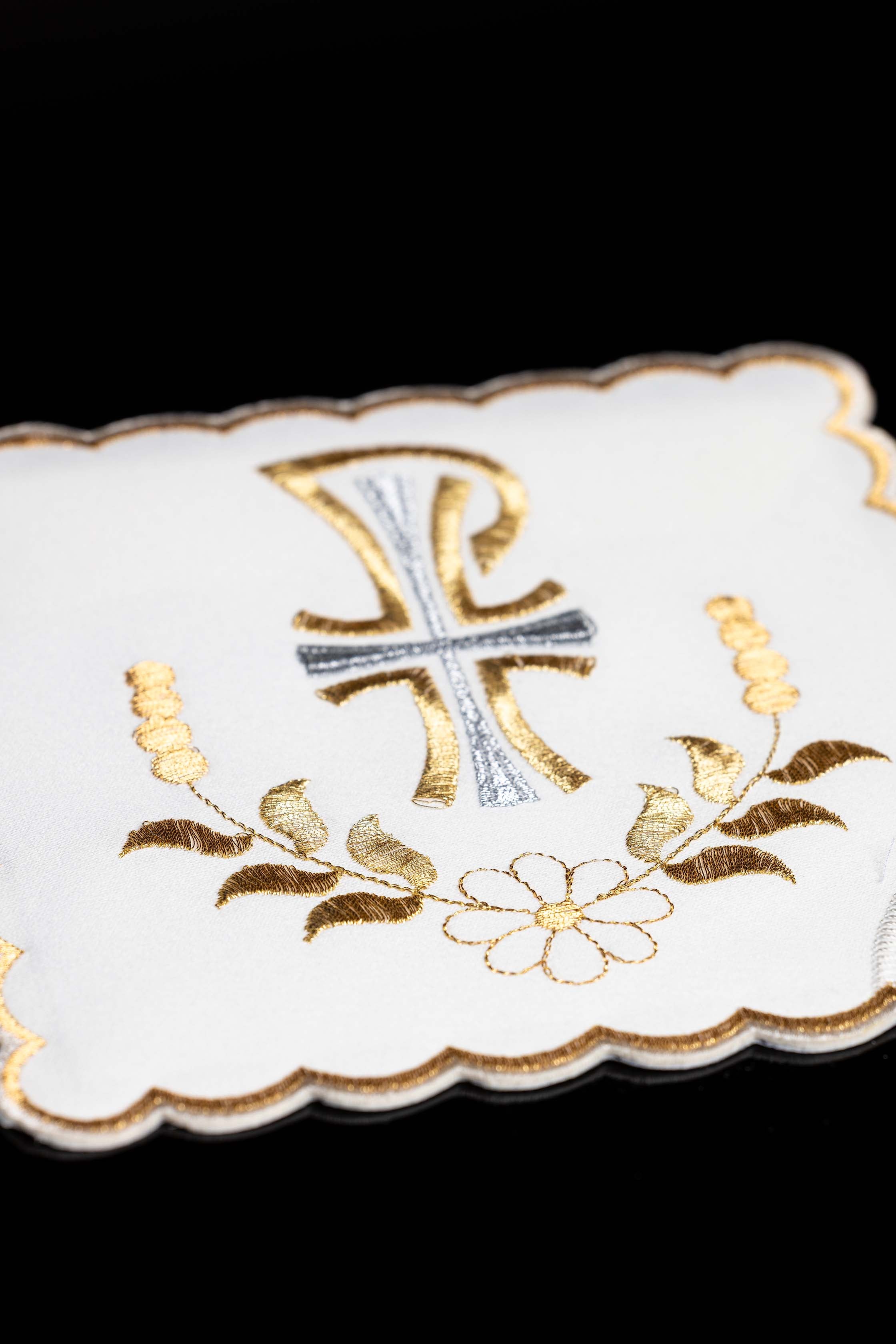Ensemble de pales de calice avec symbole PAX en quatre couleurs liturgiques