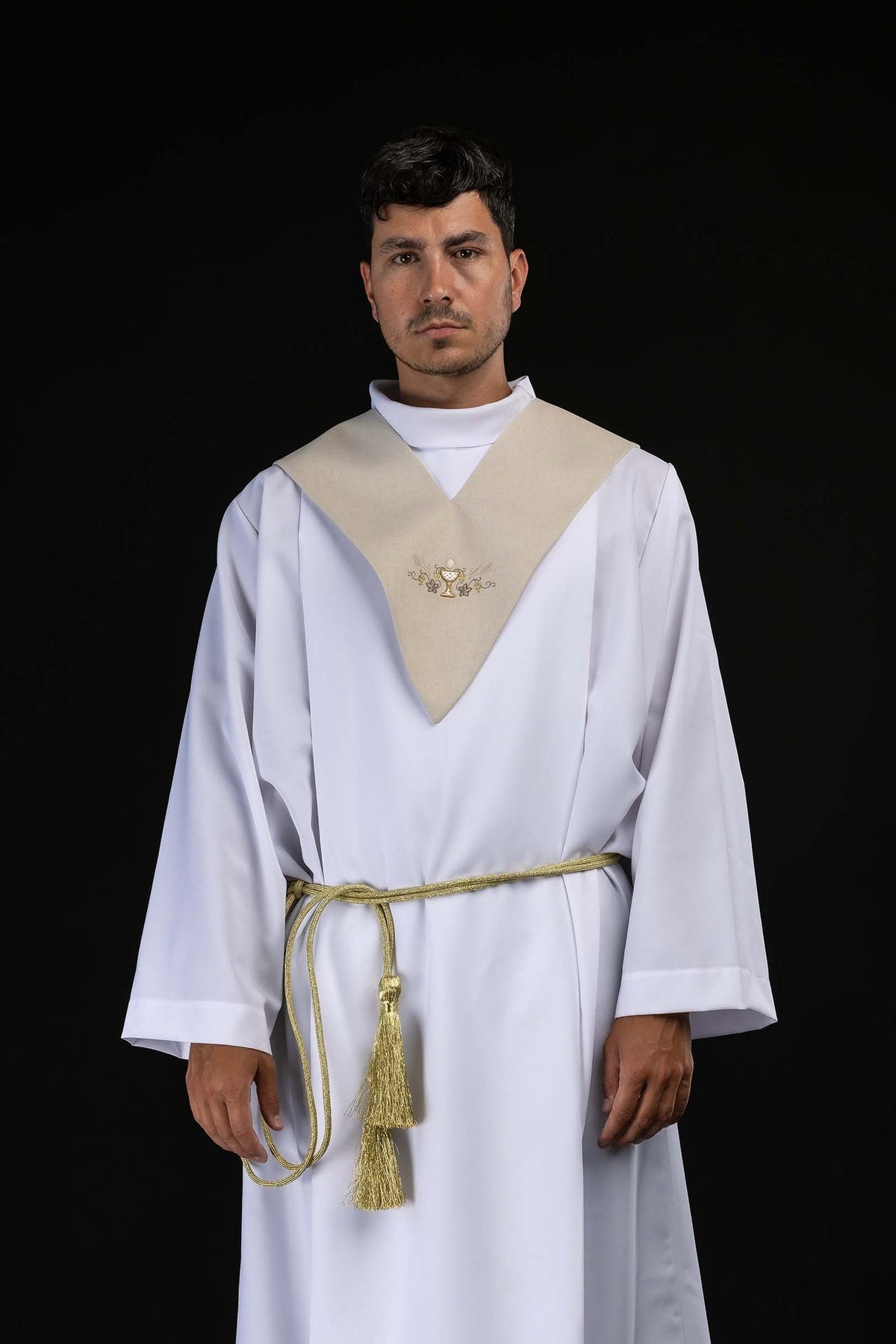 Pallium de lecteur écru avec broderie de calice eucharistique
