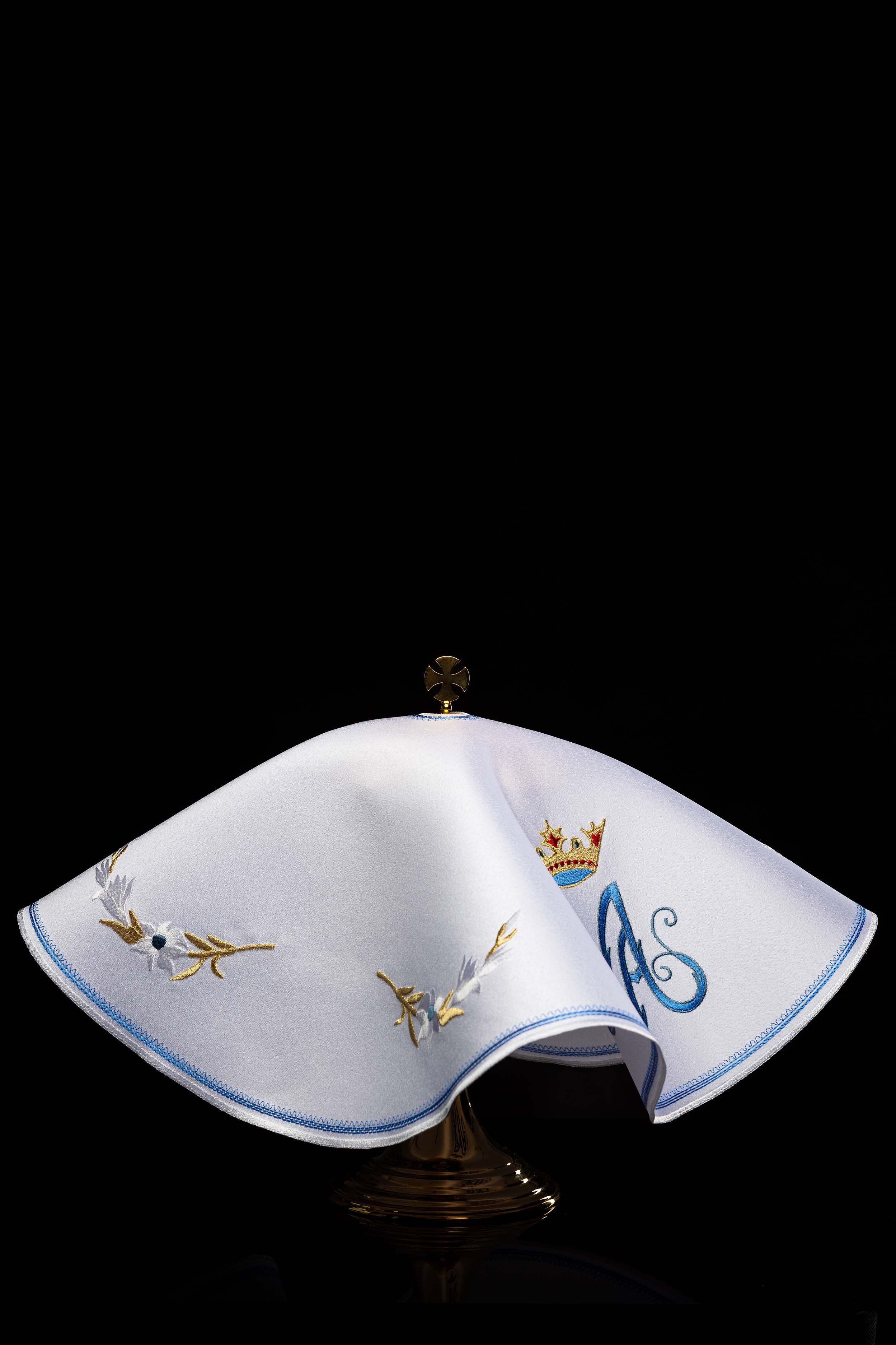 Voile de ciboire rond avec broderie mariale