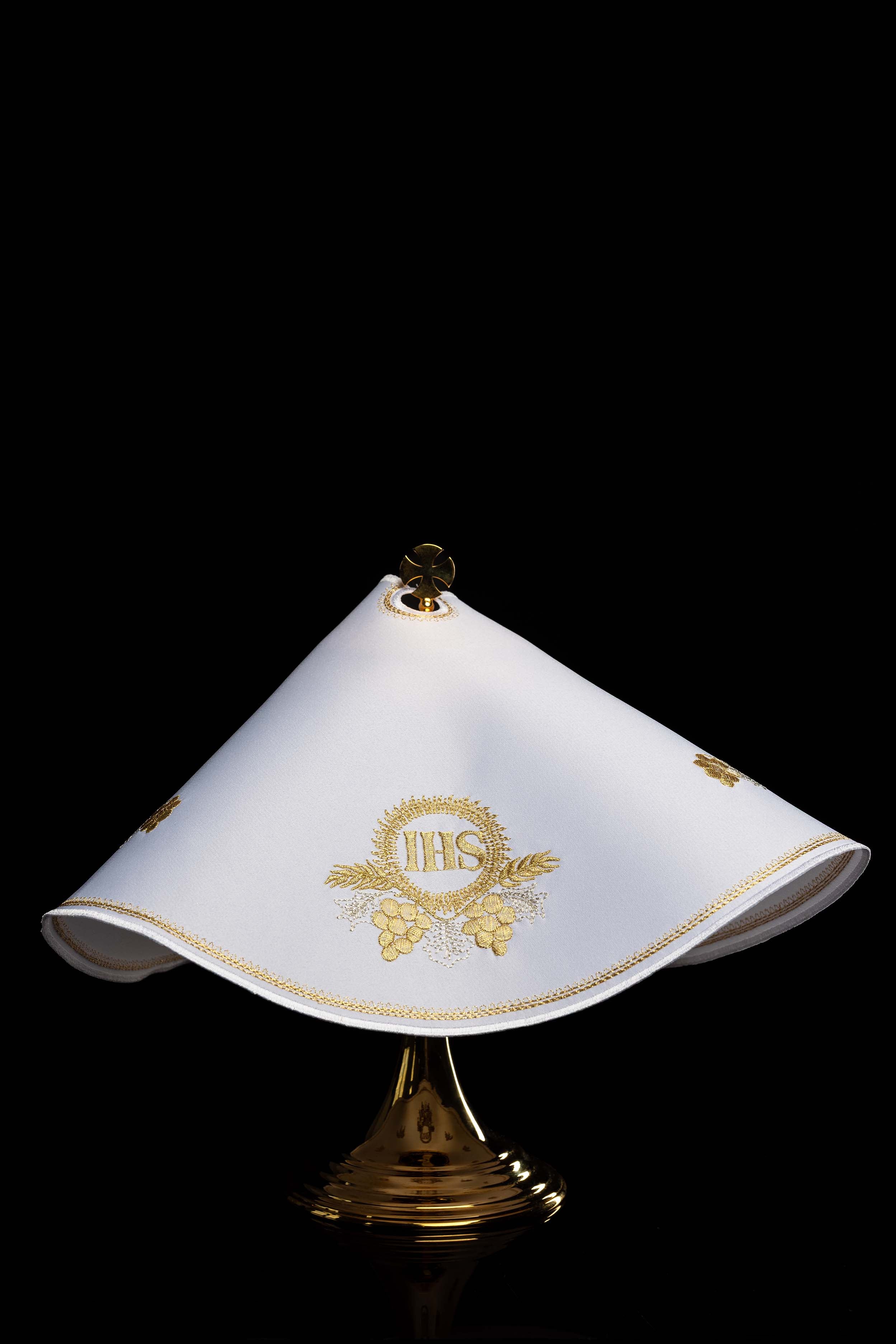 Voile de ciboire brodé IHS