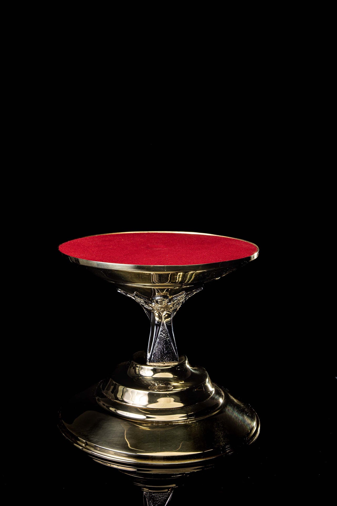 Trône de monstrance artisanal en laiton plaqué or