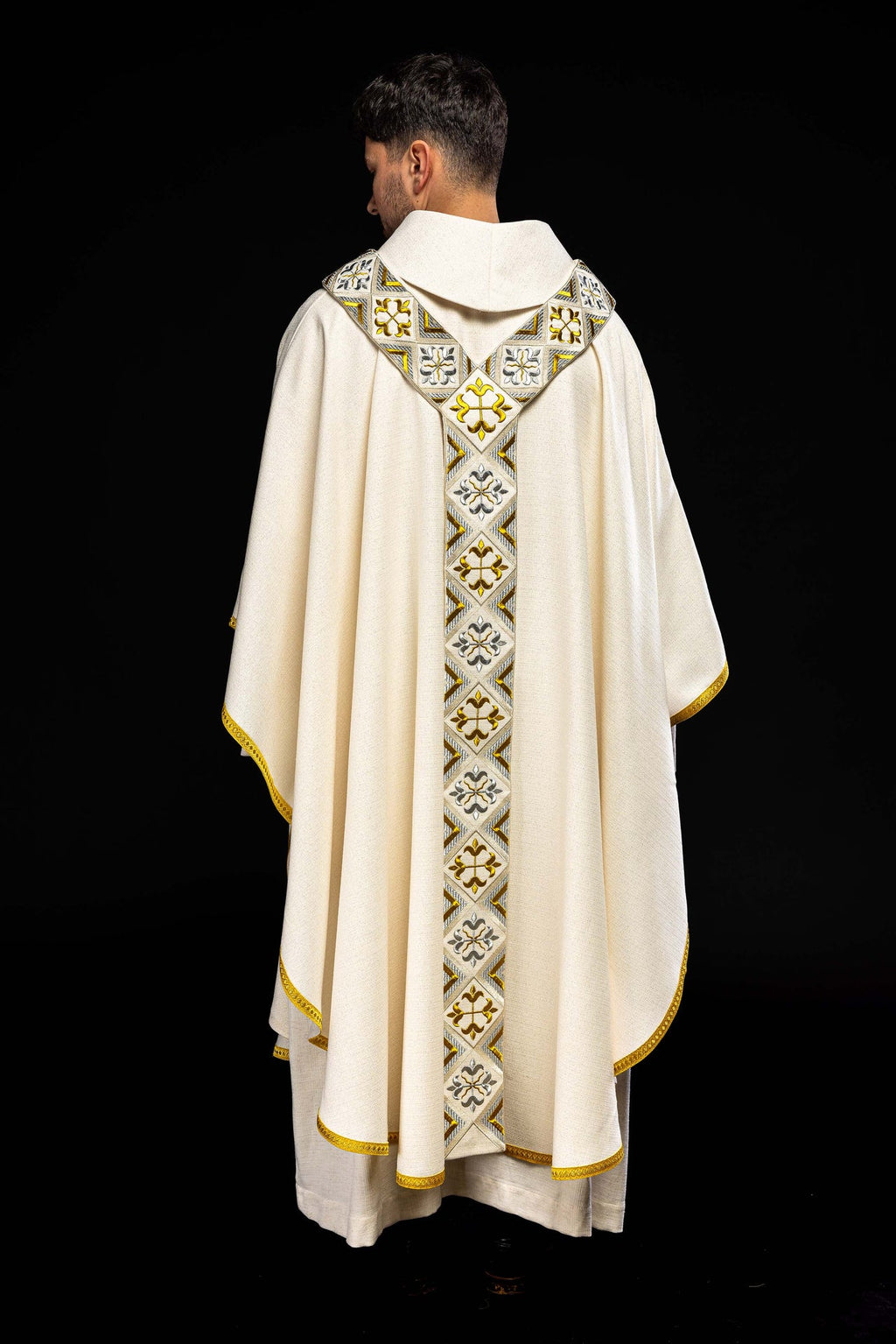 Écharpe brodée pour chasuble incluse dans l’ensemble avec la chasuble