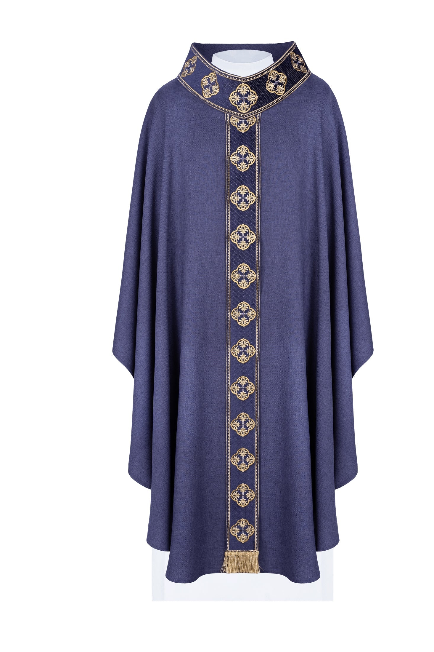 Chasuble violette avec ceinture brodée et collier croisé