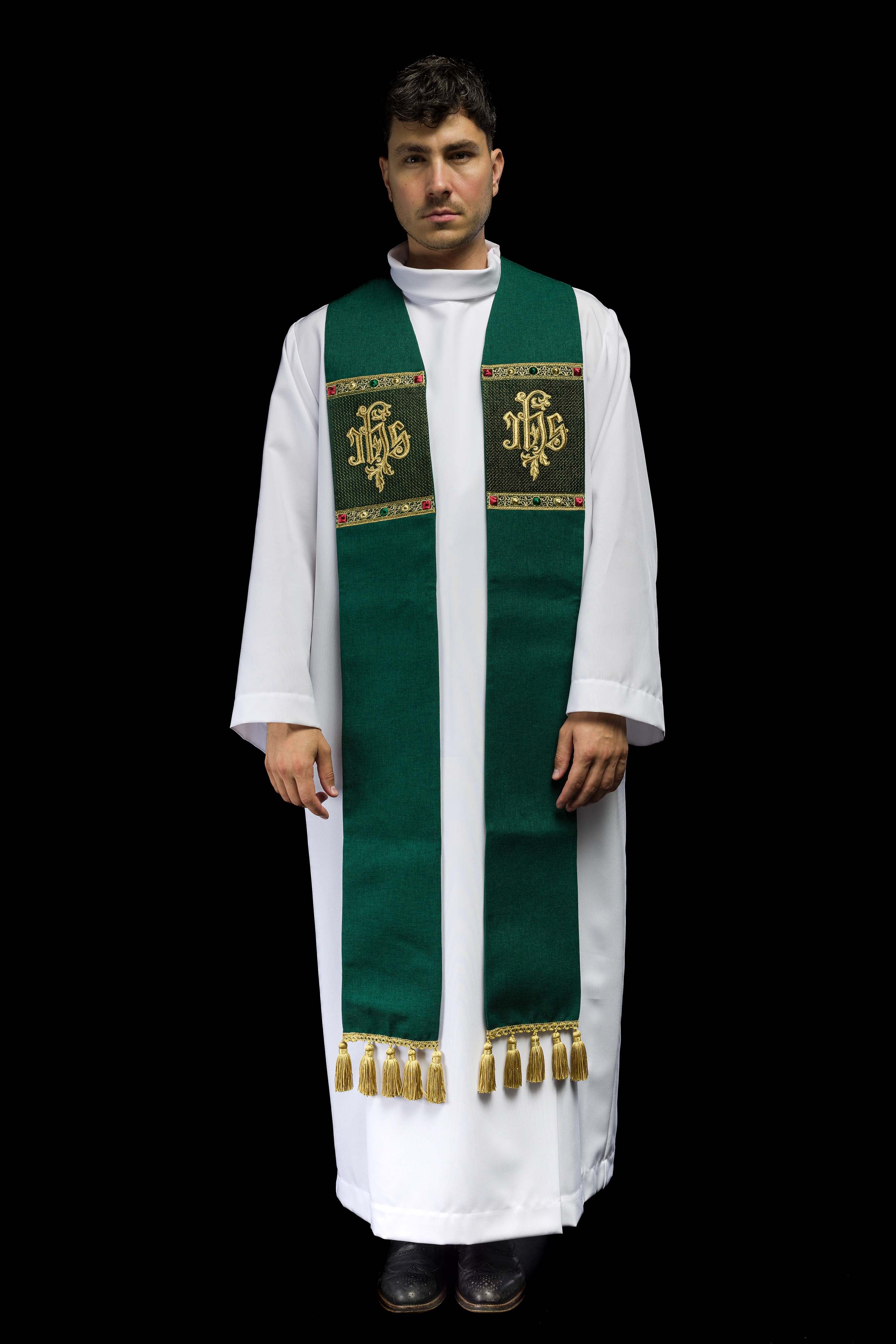 Étole brodée avec motif IHS verte