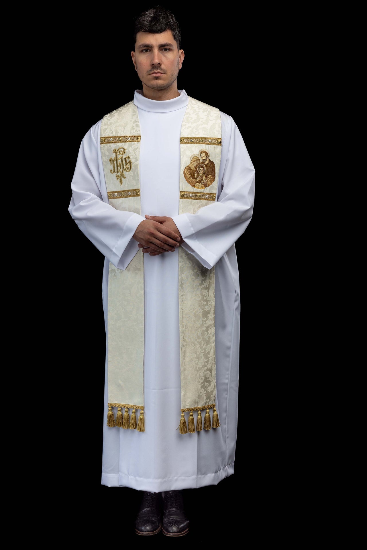 Étole avec représentation de la Sainte Famille confectionnée dans un tissu décoratif