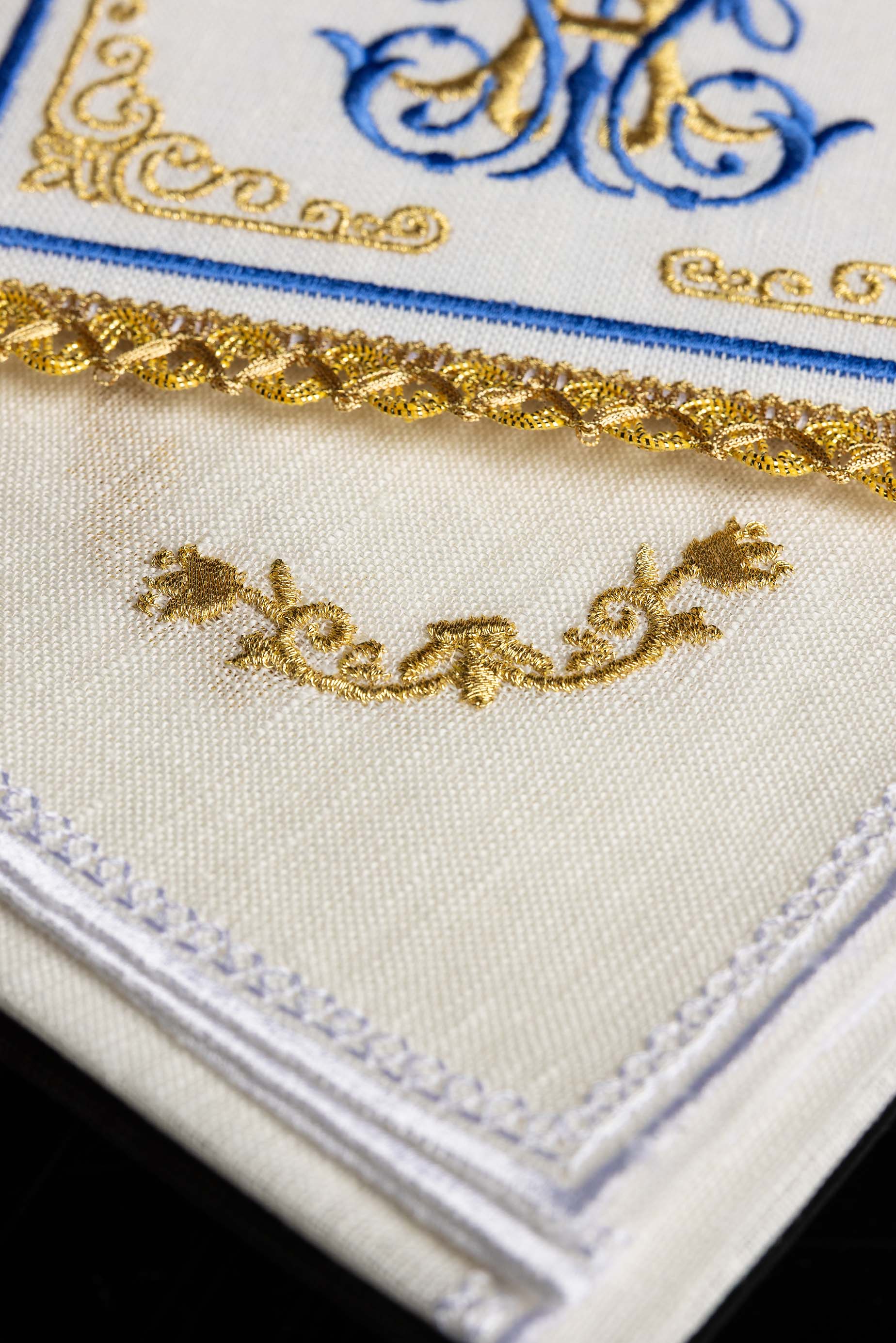 Set de calice en lin avec broderie eucharistique Marianne