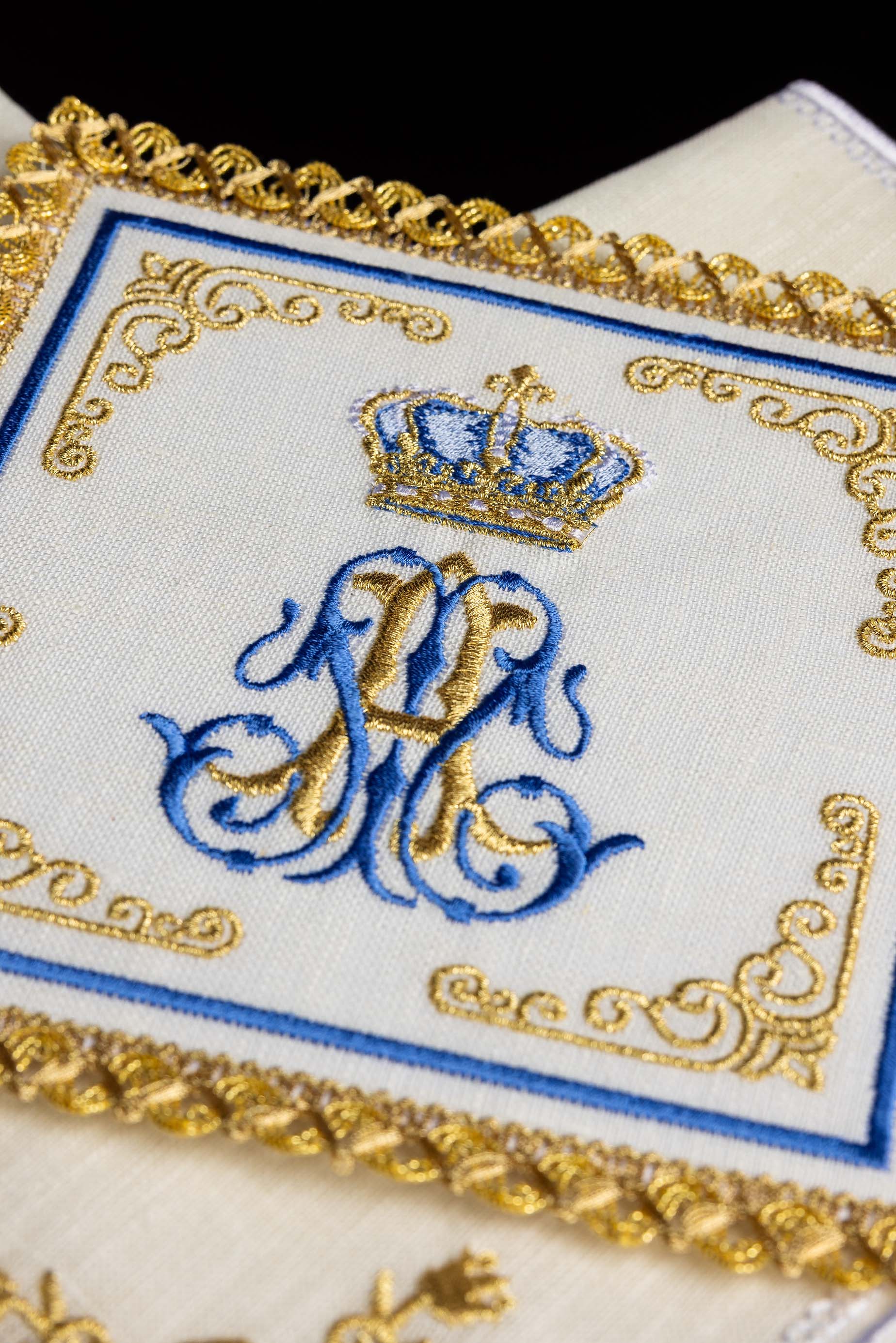 Set de calice en lin avec broderie eucharistique Marianne