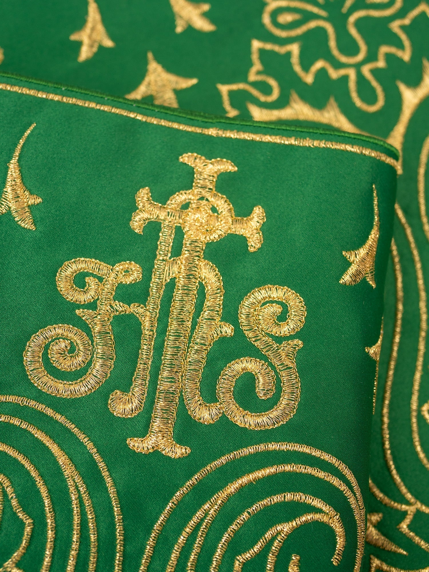 Antependium avec broderie frontale IHS Green KOM/031/01 24cm 3,5m - CHASUBLES.FR