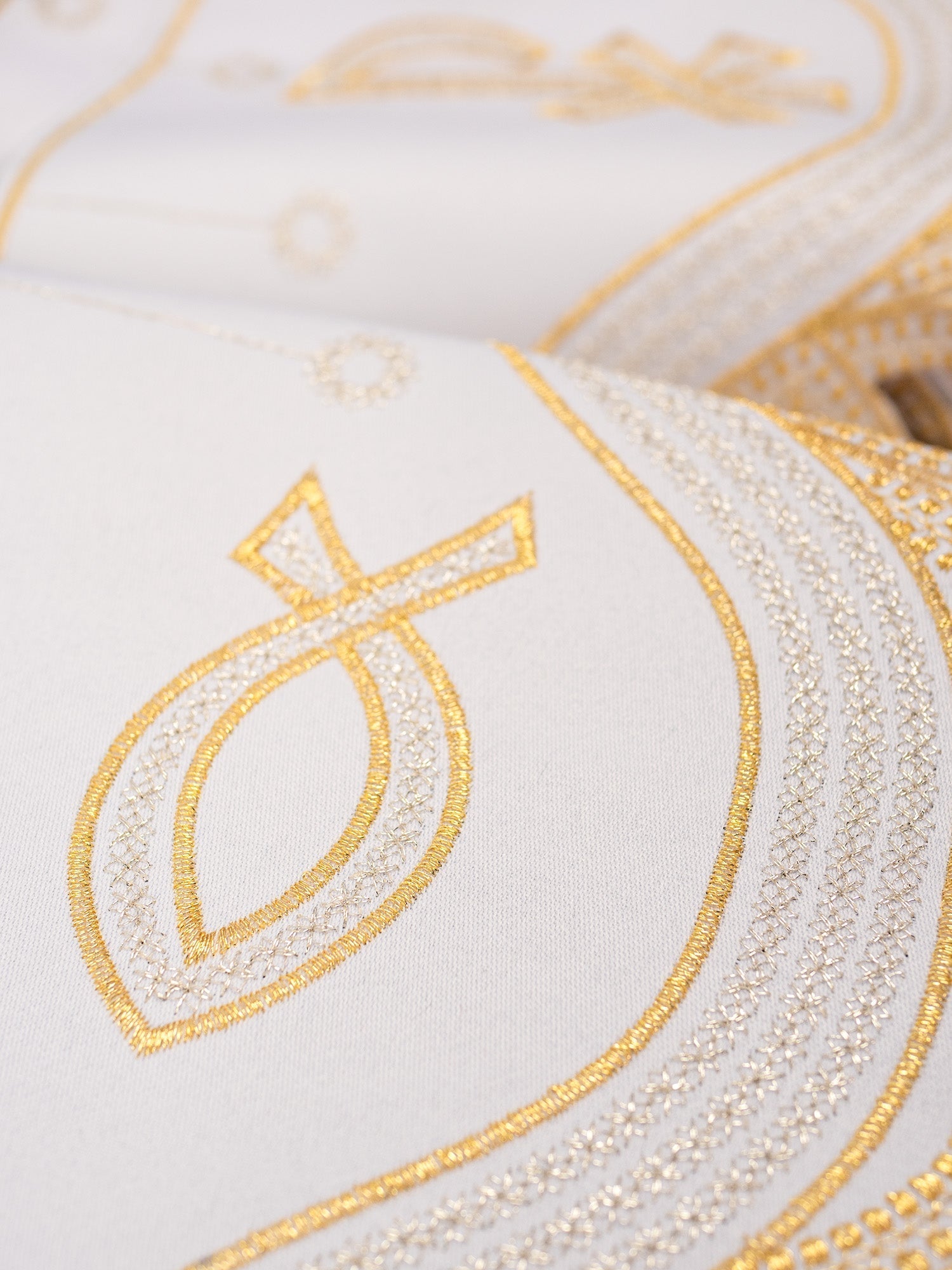 Antependium avec broderie frontale PAX White KOM/036/04 20cm 3,5m - CHASUBLES.FR