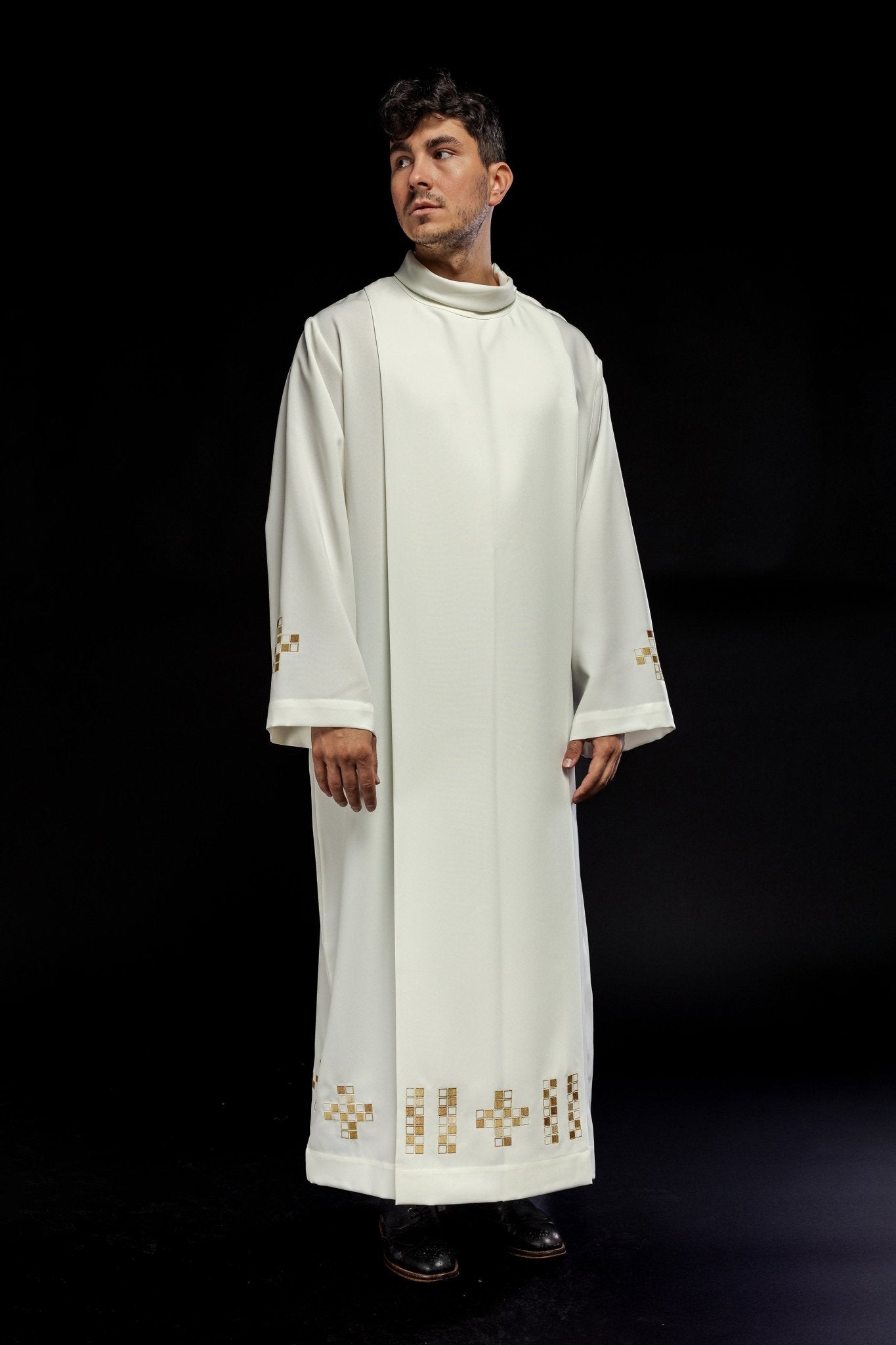 Aube avec mosaïque brodée Croix écru S - 6051 - 05 145cm/176cm - CHASUBLES.FR