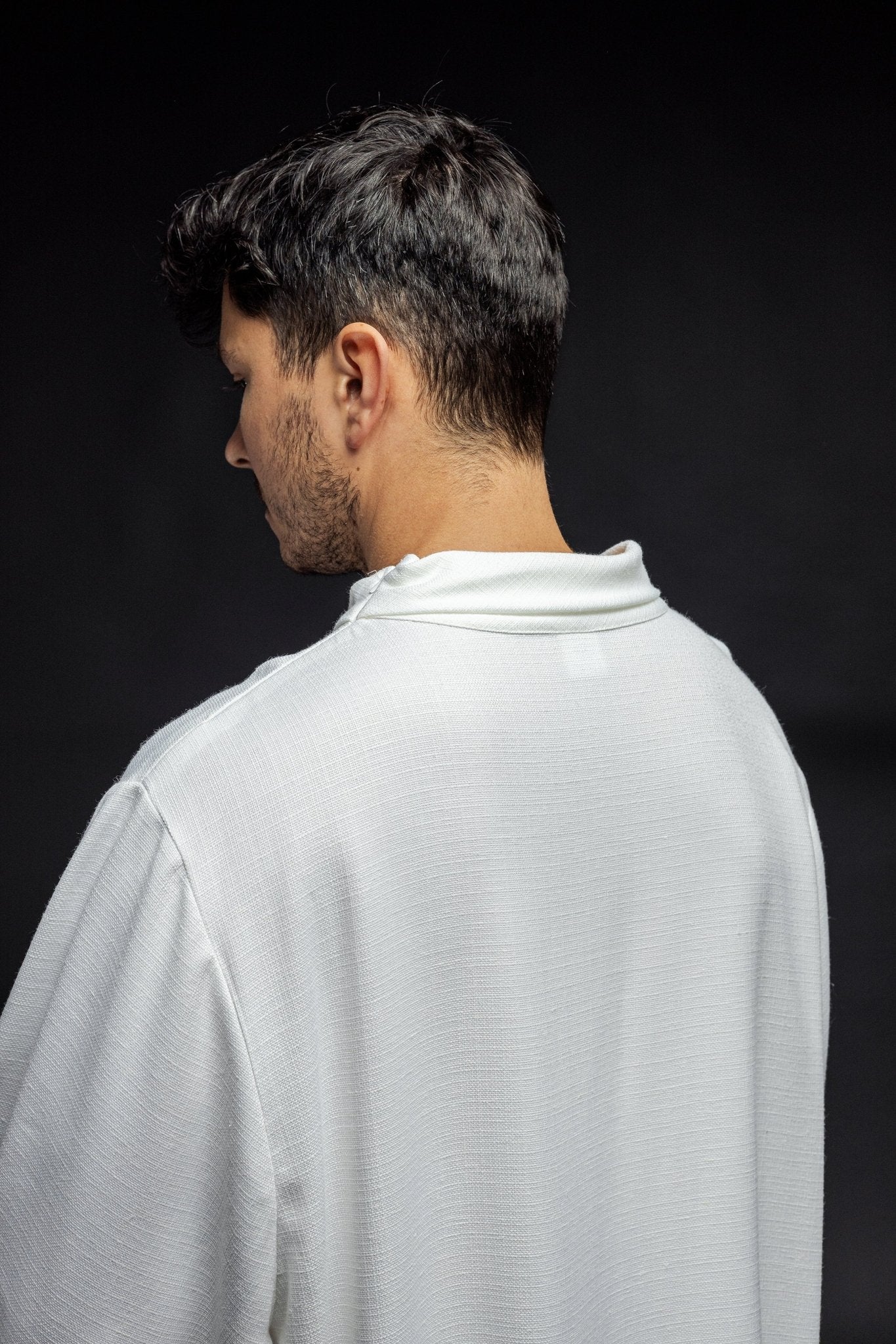 Aube sacerdotale en lin, tissage naturel KAB/031/04/49 135cm/164cm - CHASUBLES.FR