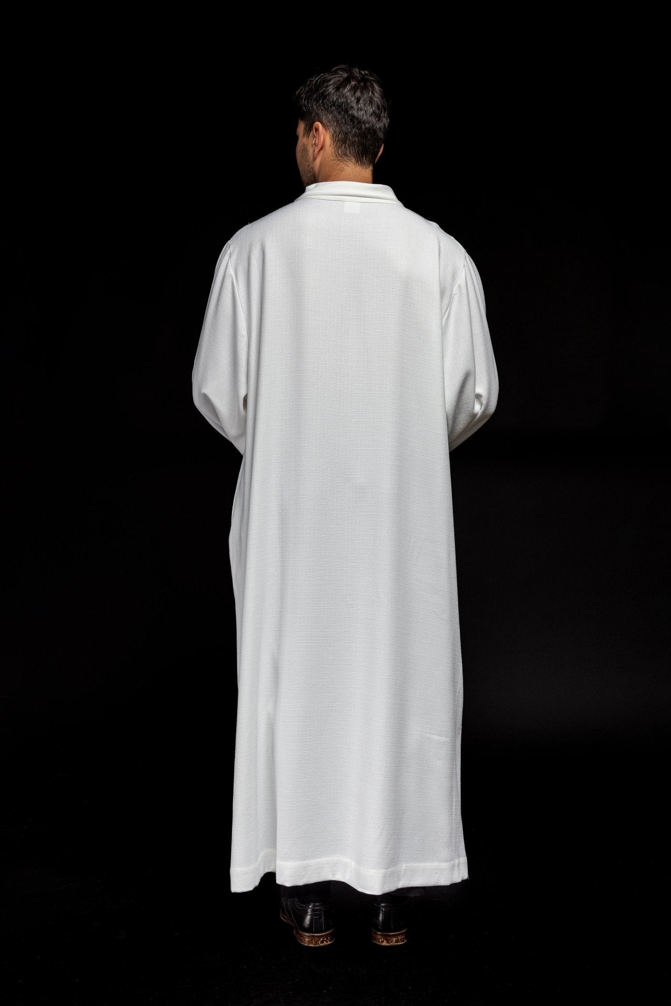 Aube sacerdotale en lin, tissage naturel KAB/031/04/49 135cm/164cm - CHASUBLES.FR