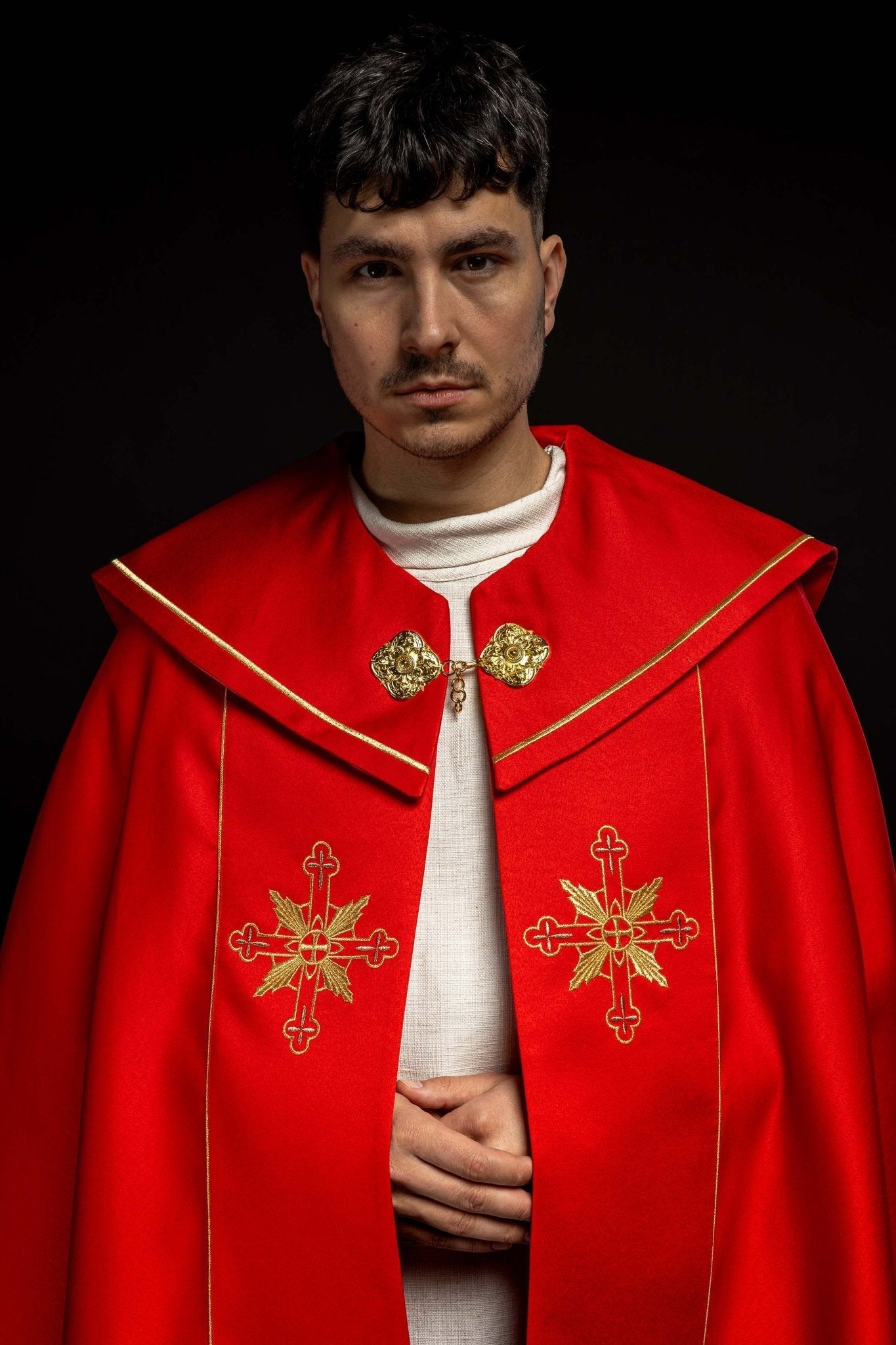 Cape eucharistique monogramme IHS Roug KKP/023/02/20 145cm - CHASUBLES.FR