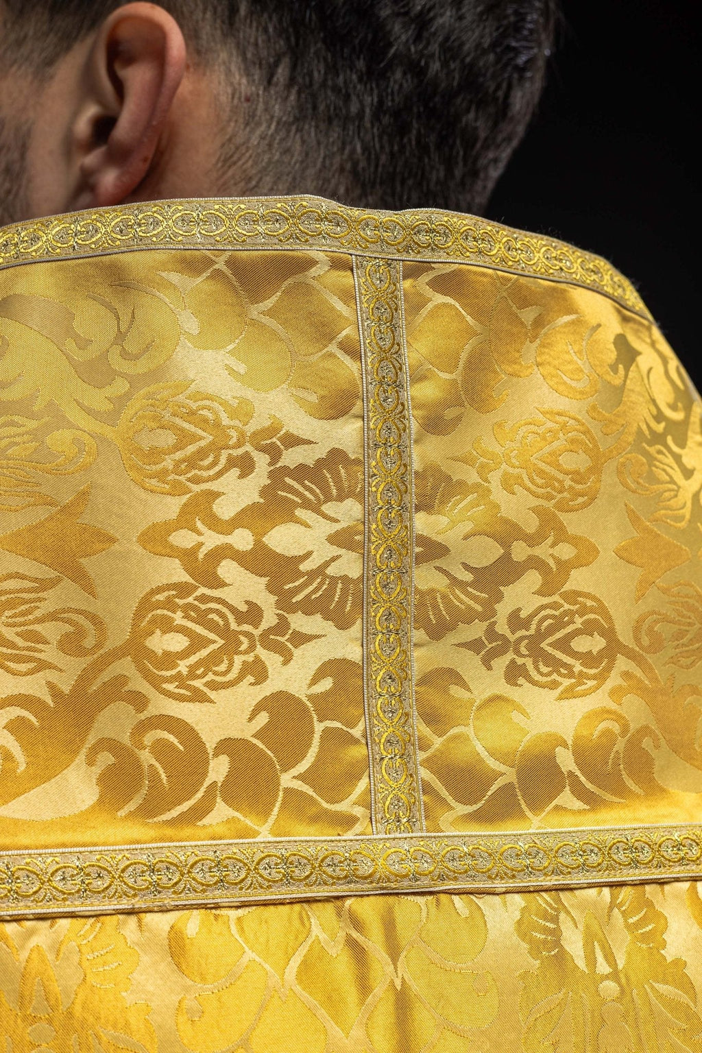 Chape romaine en jacquard uni KKP/159/05/83 150cm - CHASUBLES.FR