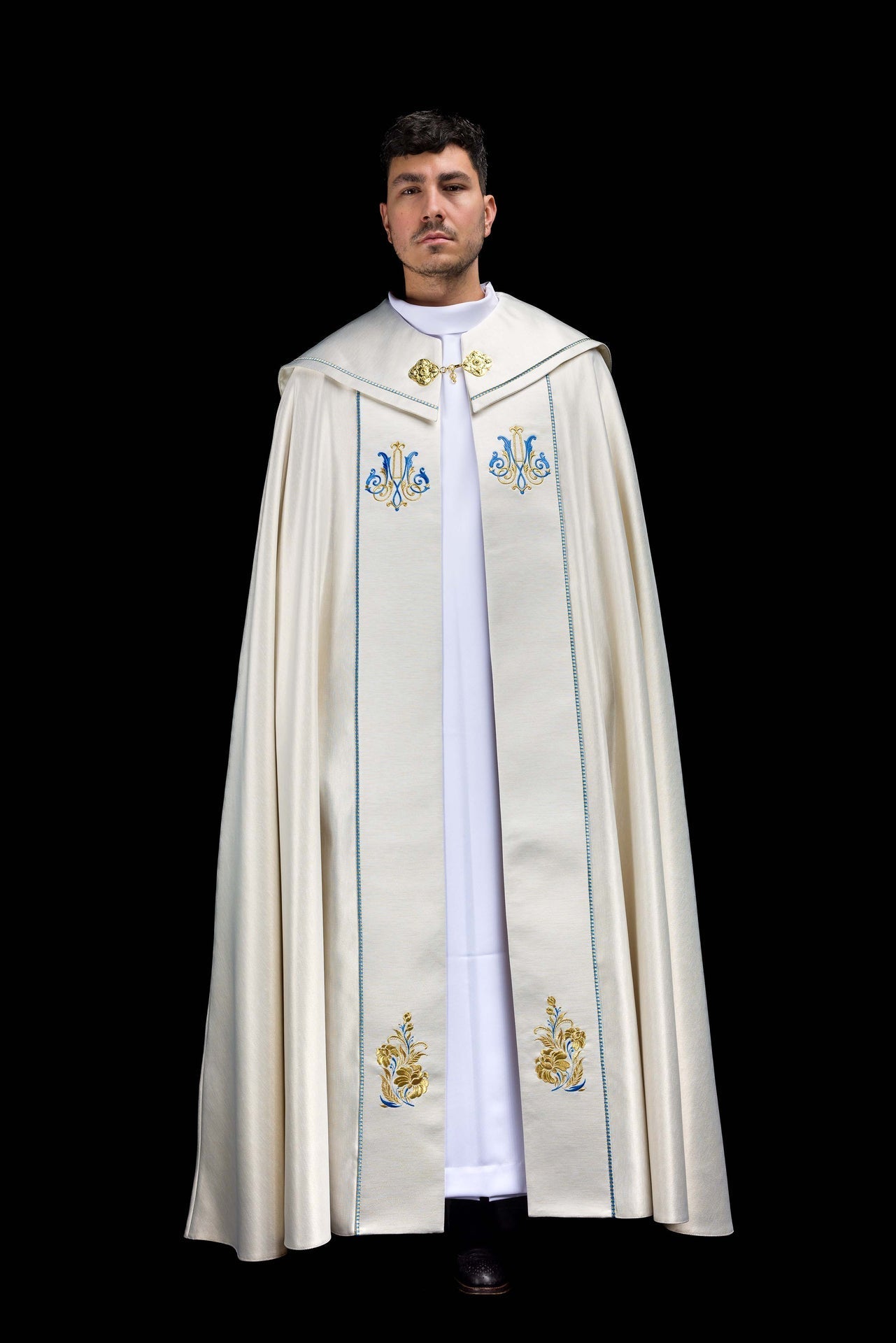 Chapelle mariale brodée écrue KDT/3043/05/54 ECRU 150CM - CHASUBLES.FR