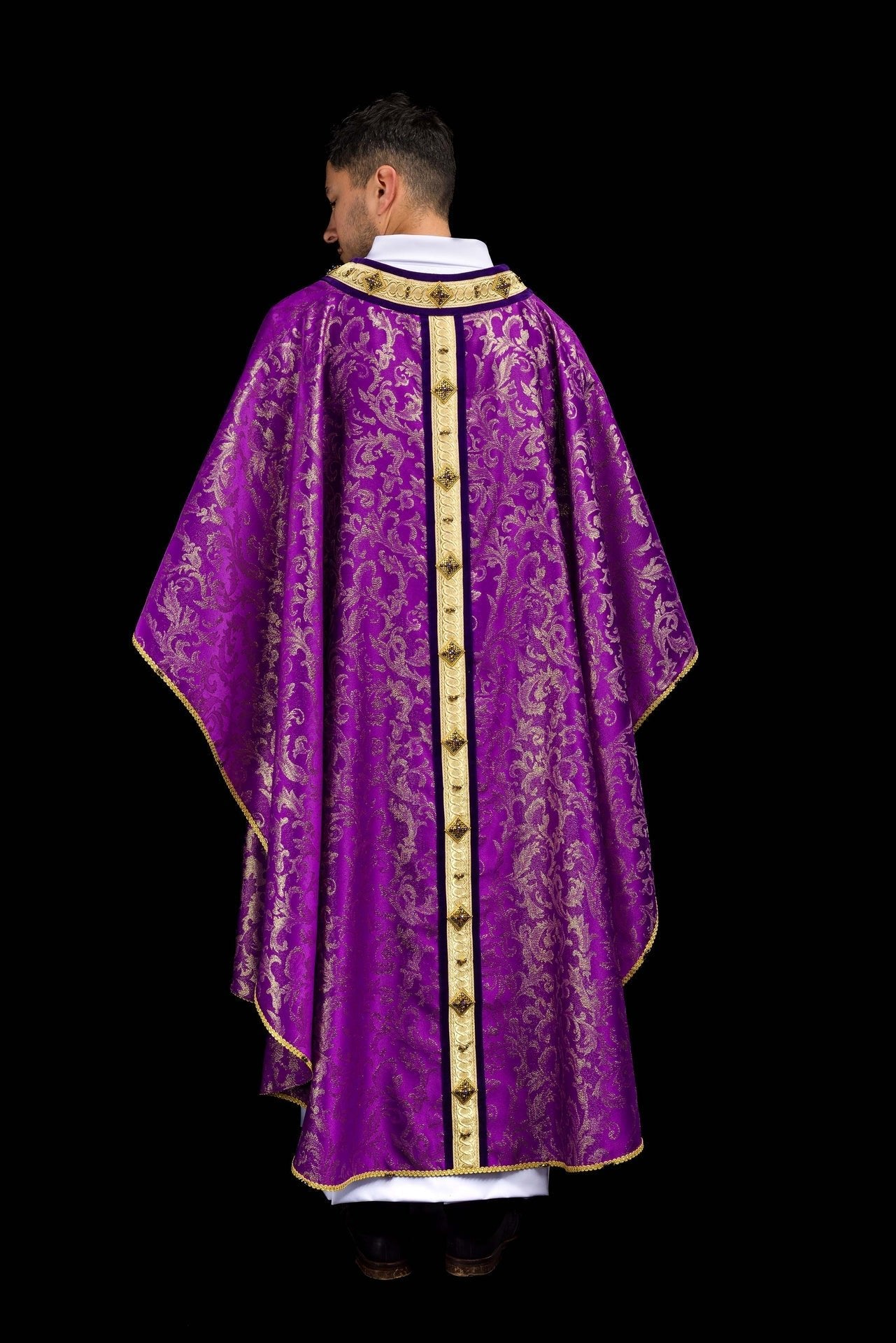 Chasuble artisanale avec pierres naturelles – Handmade 7003 HM/7003/03/90 - CHASUBLES.FR