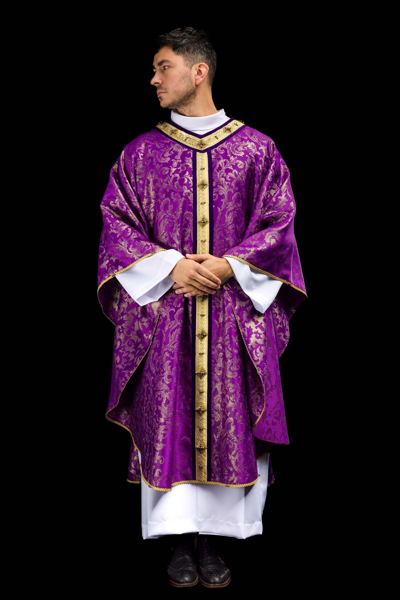 Chasuble artisanale avec pierres naturelles – Handmade 7003 HM/7003/03/90 - CHASUBLES.FR
