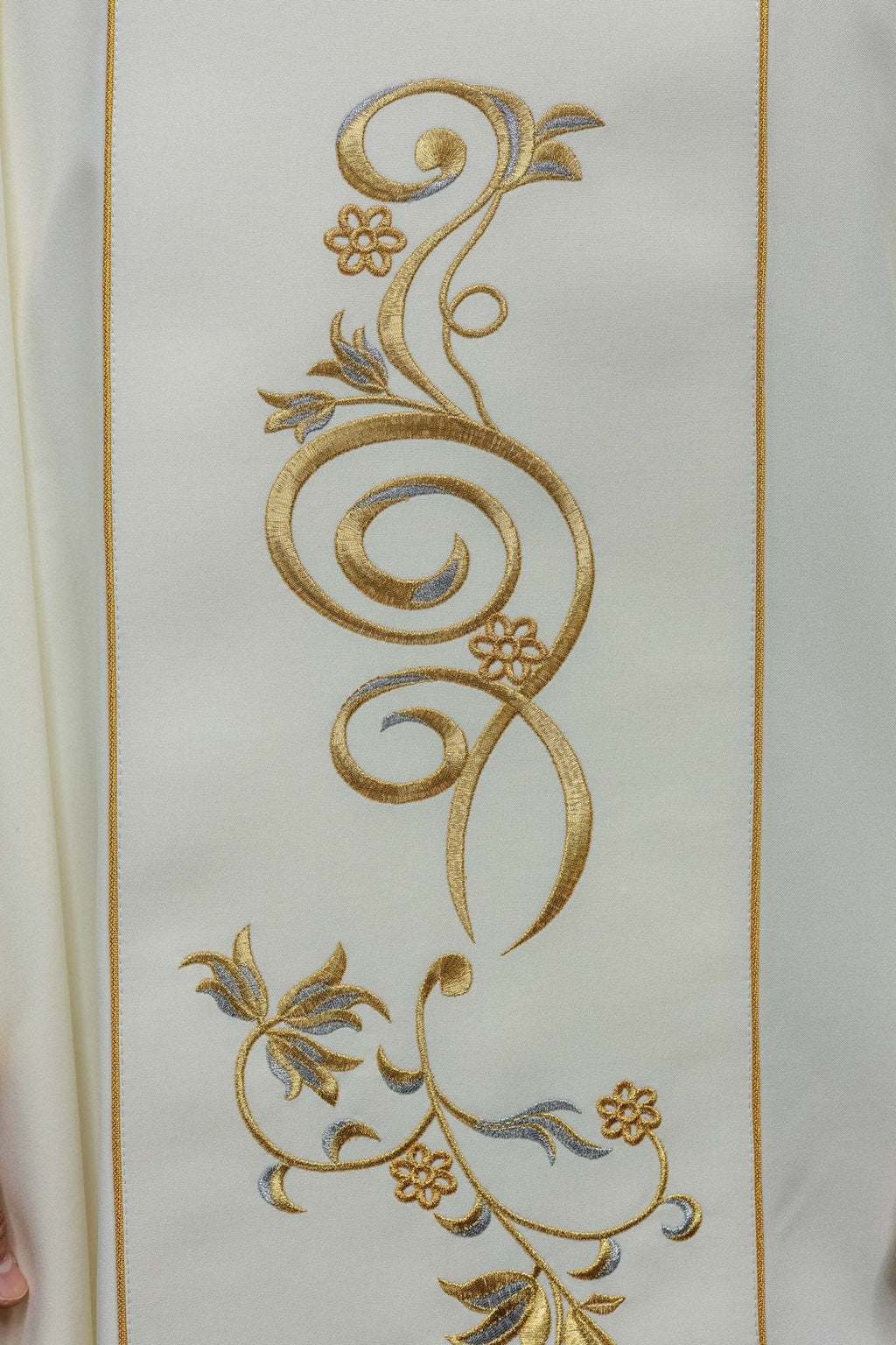 Chasuble brodée à l'effigie de la Sainte Trinité KOW2/032/05/01 - CHASUBLES.FR