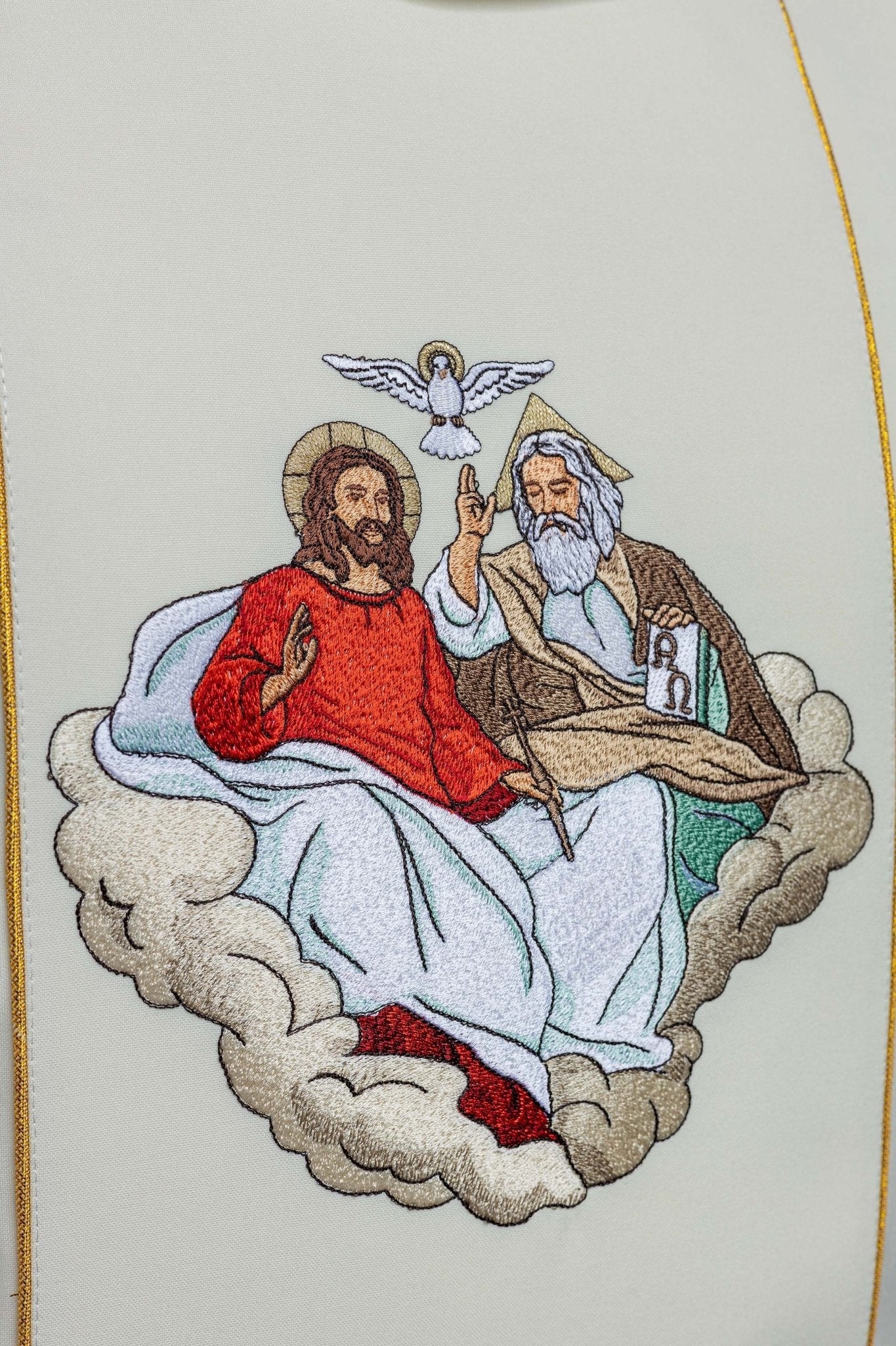 Chasuble brodée à l'effigie de la Sainte Trinité KOW2/032/05/01 - CHASUBLES.FR