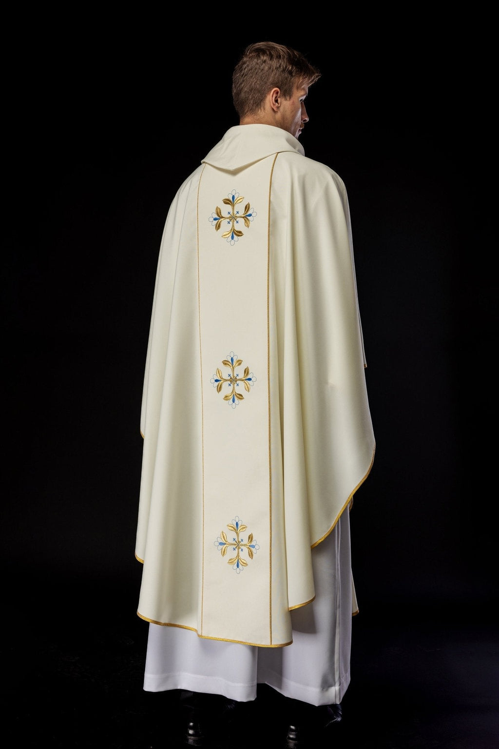 Chasuble brodée à l'effigie de Notre - Dame de l'Assomption KOW2/008/05/01 - CHASUBLES.FR