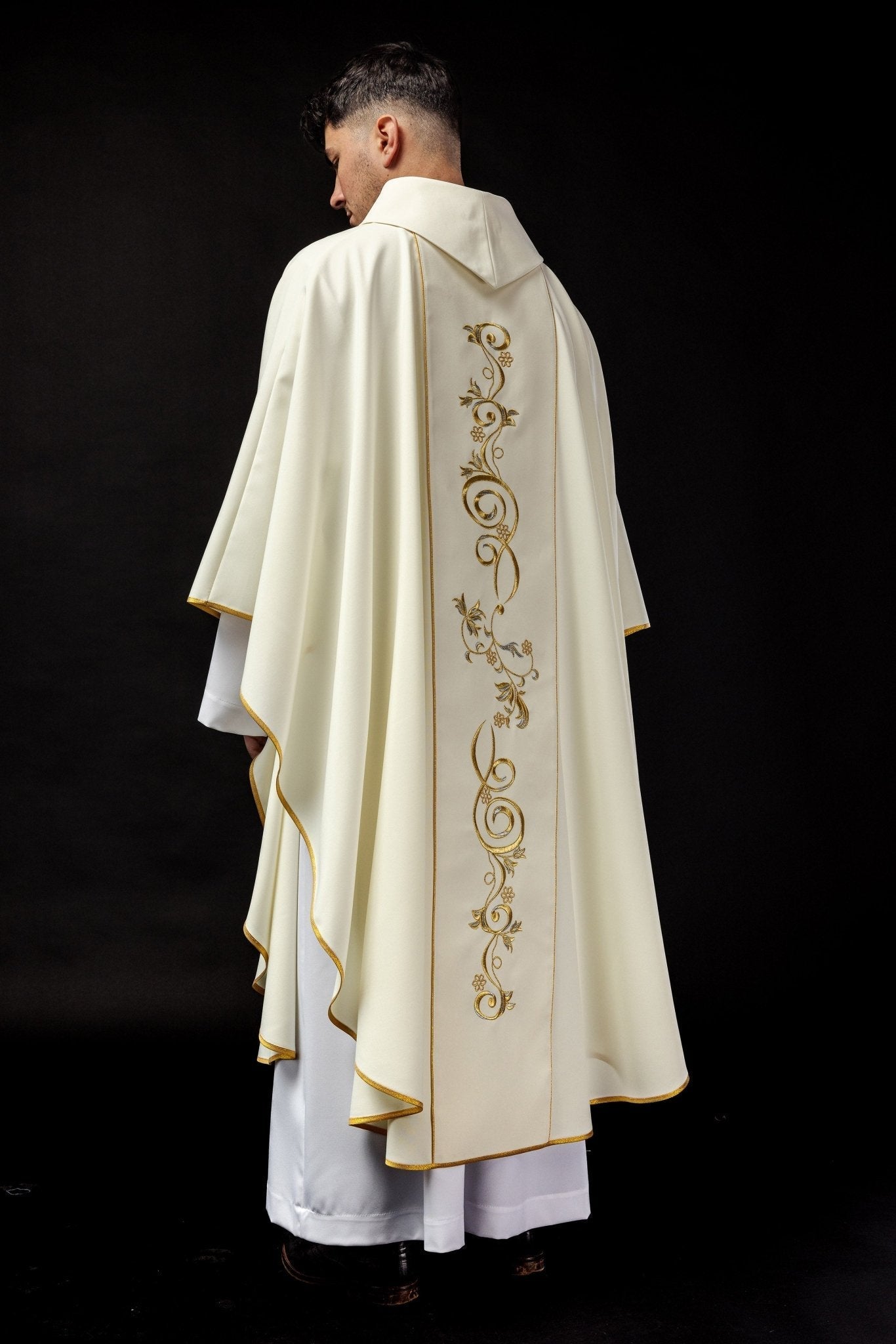 Chasuble brodée à l'effigie de saint Antoine KOW2/013/05/01 - CHASUBLES.FR