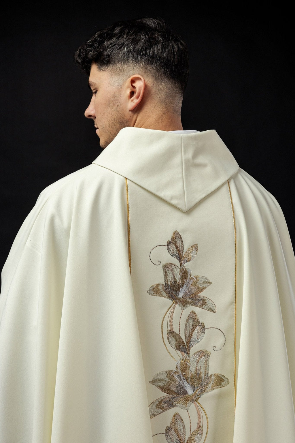 Chasuble brodée à l'effigie de saint Antoine KOW2/016/05/53 - CHASUBLES.FR