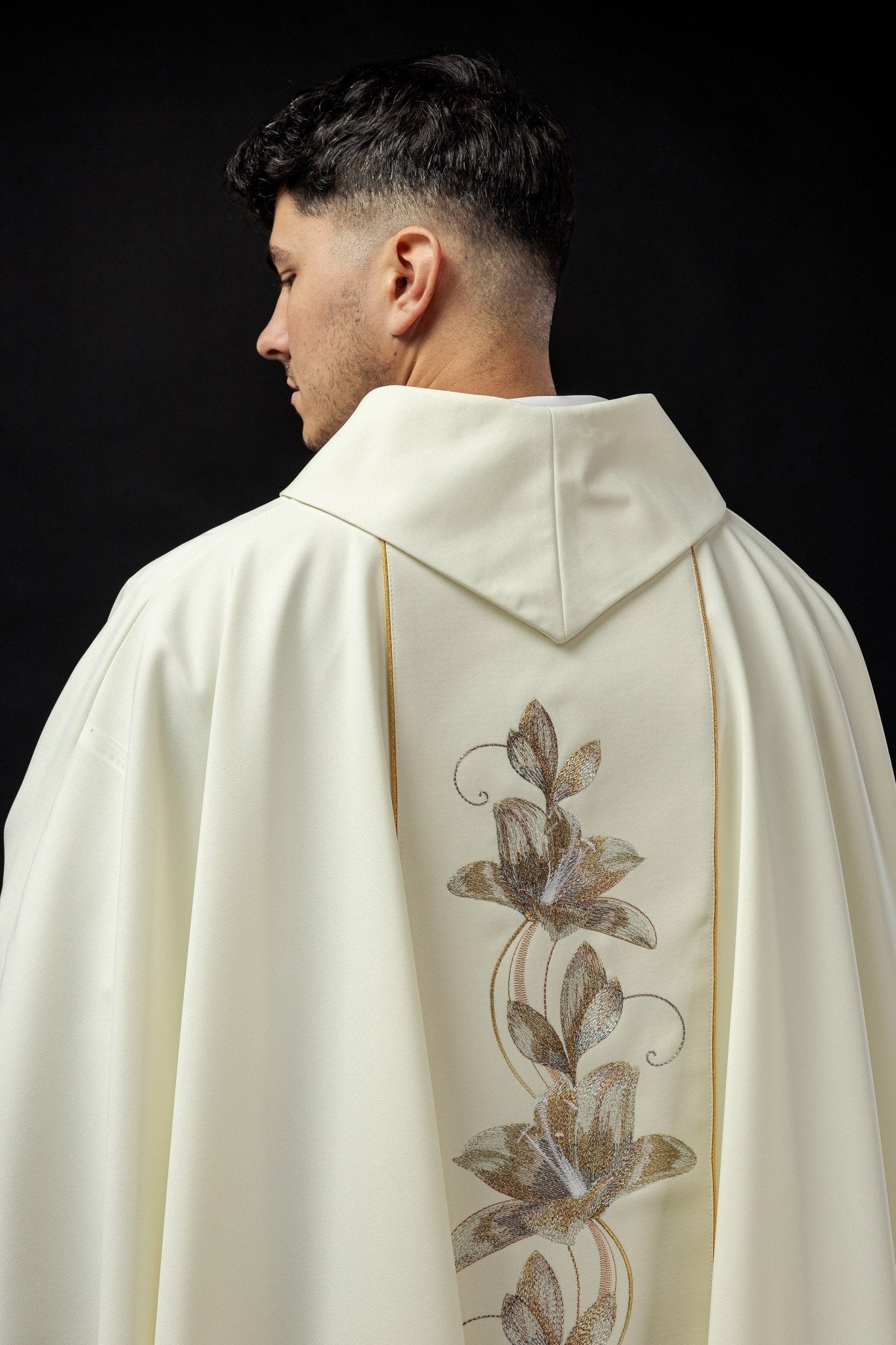 Chasuble brodée à l'effigie de saint Antoine KOW2/016/05/53 - CHASUBLES.FR