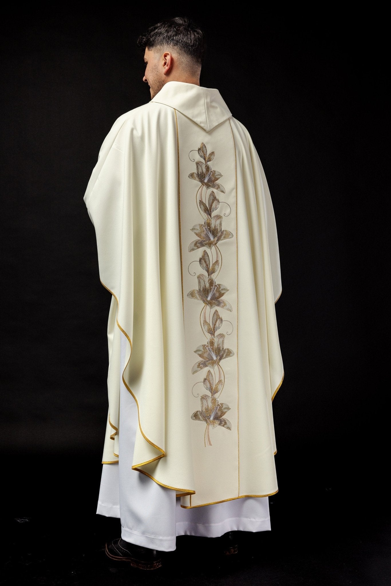 Chasuble brodée à l'effigie de saint Antoine KOW2/016/05/53 - CHASUBLES.FR