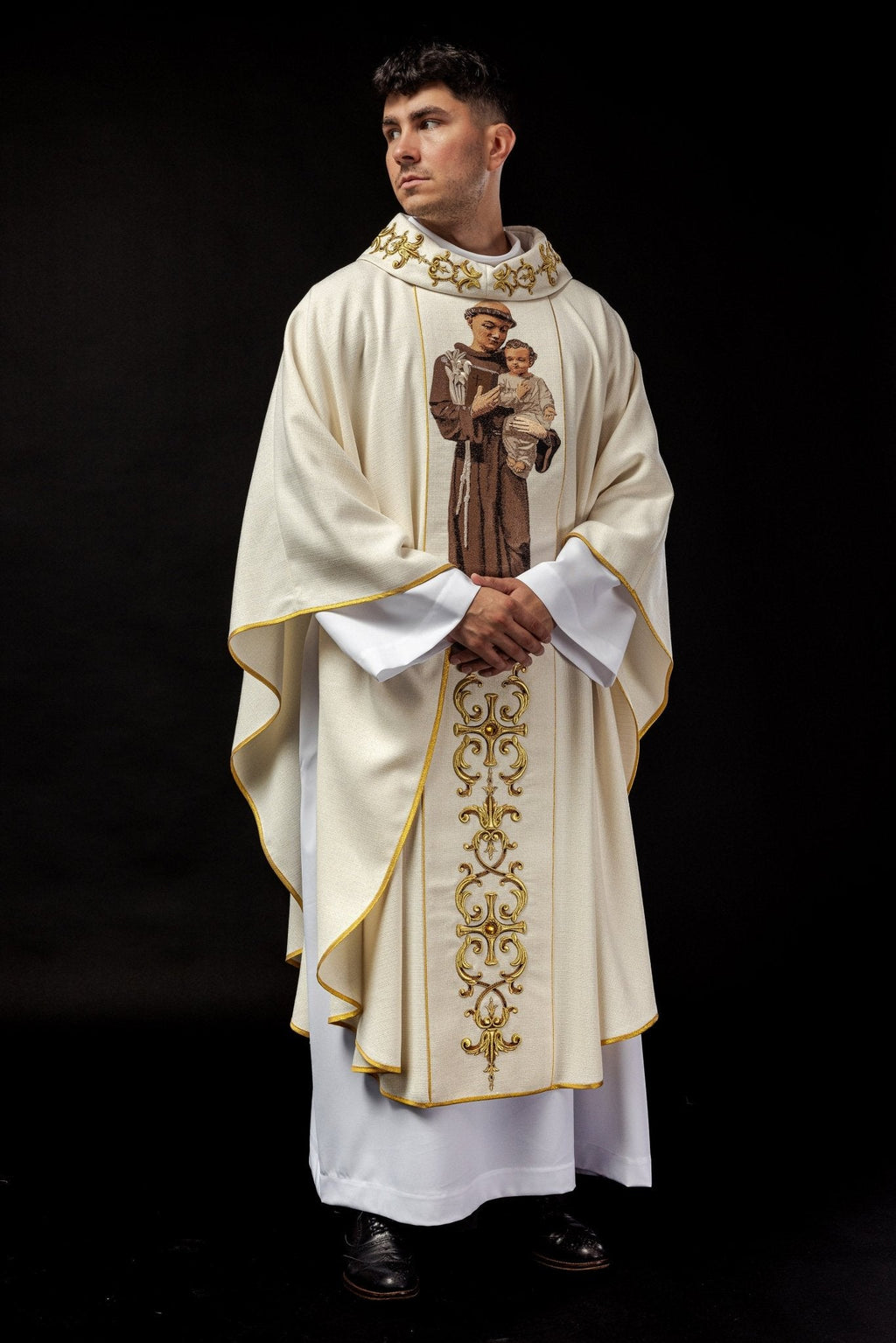 Chasuble brodée à l'effigie de saint Antoine KOW2/019/05/71 - CHASUBLES.FR