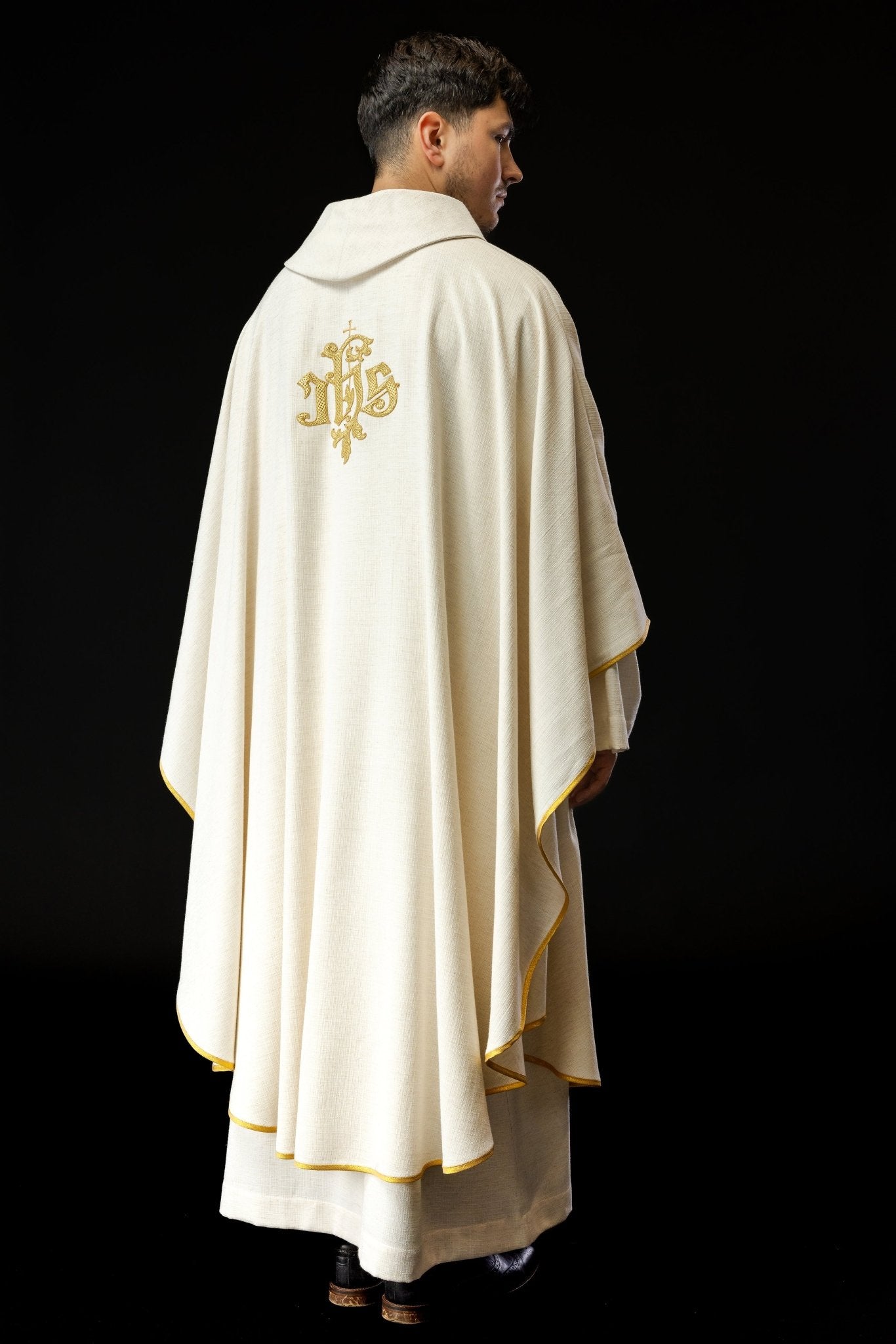 Chasuble brodée à l'effigie de Saint François KOW2/030/05/49 - CHASUBLES.FR