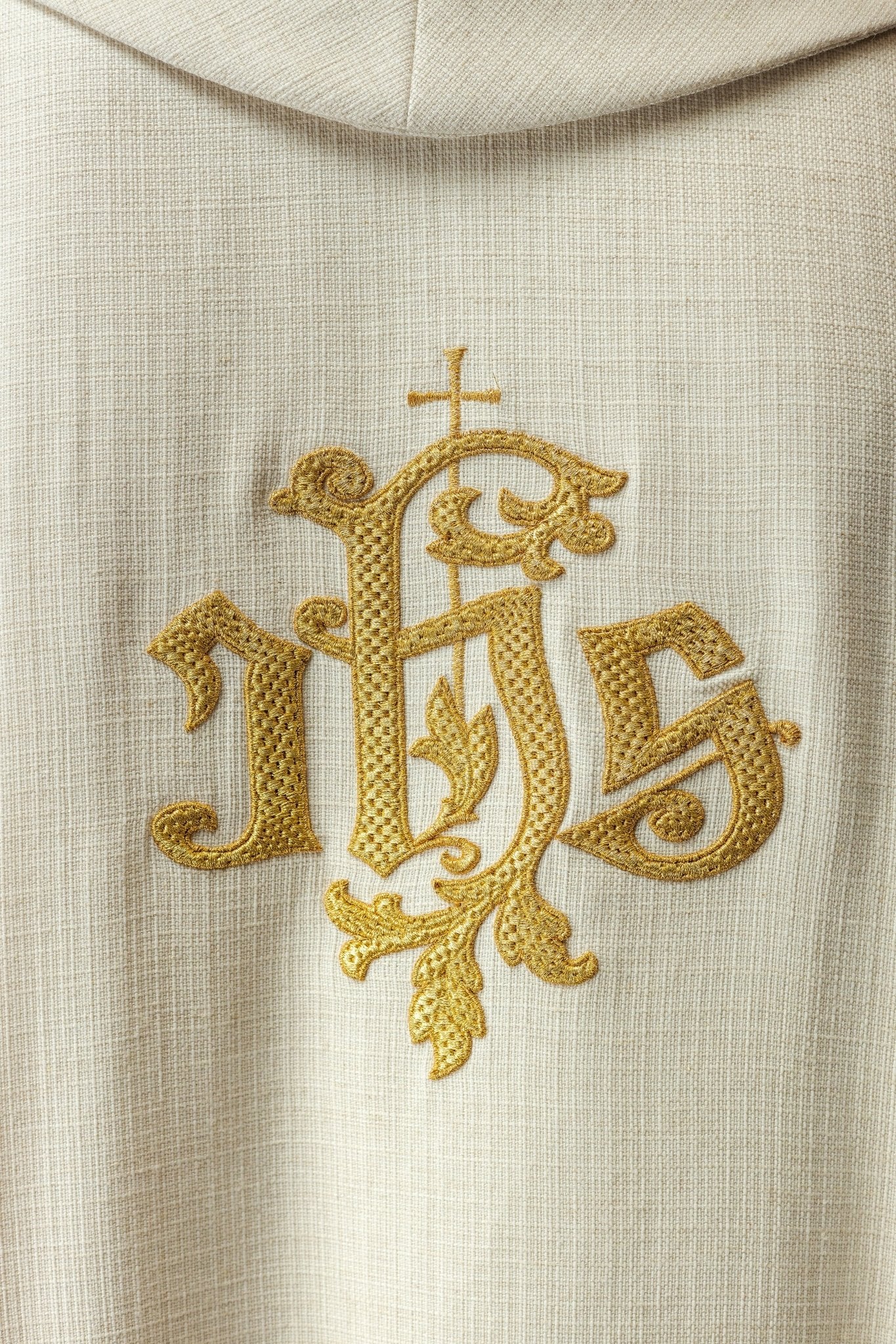 Chasuble brodée à l'effigie de saint Joseph KOW2/018/05/49 - CHASUBLES.FR