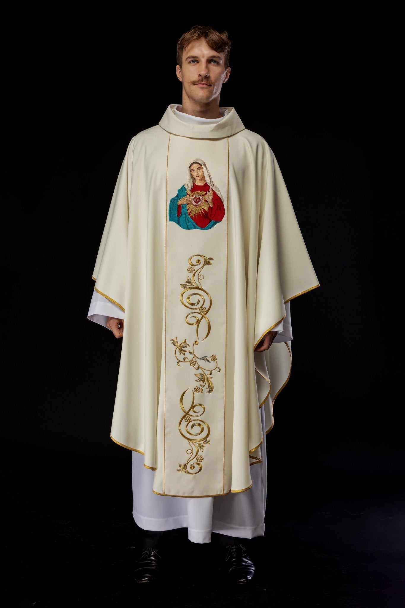 Chasuble brodée avec l'image du Cœur de Marie KOW2/006/05/01 - CHASUBLES.FR