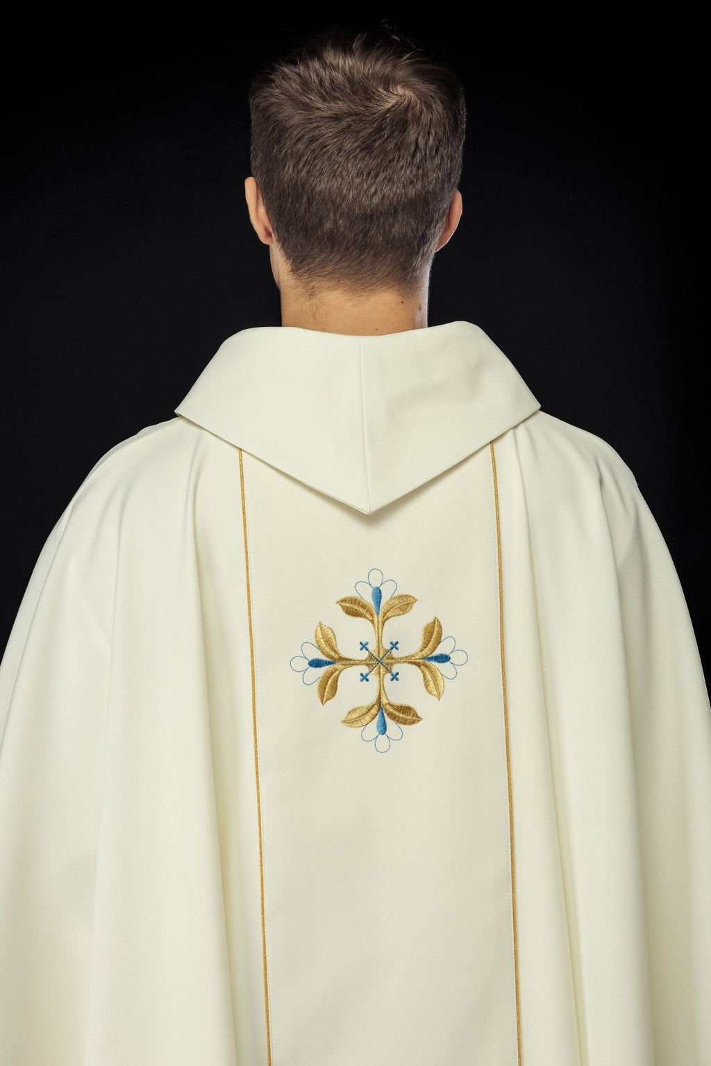 Chasuble brodée avec l'image du Cœur de Marie KOW2/003/05/01 - CHASUBLES.FR