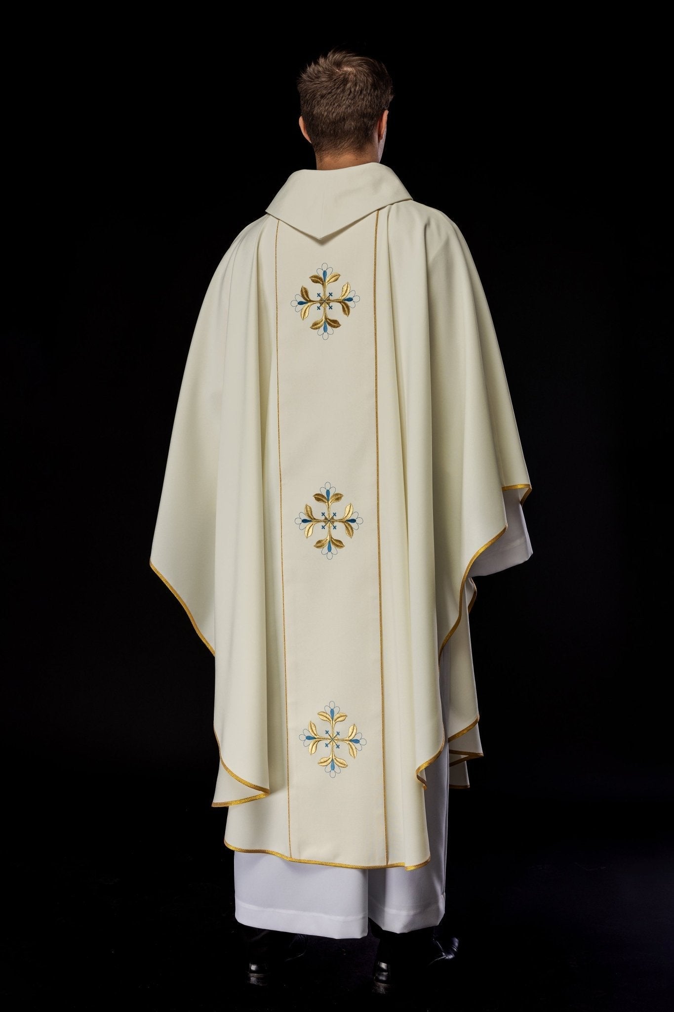 Chasuble brodée avec l'image du Cœur de Marie KOW2/003/05/01 - CHASUBLES.FR
